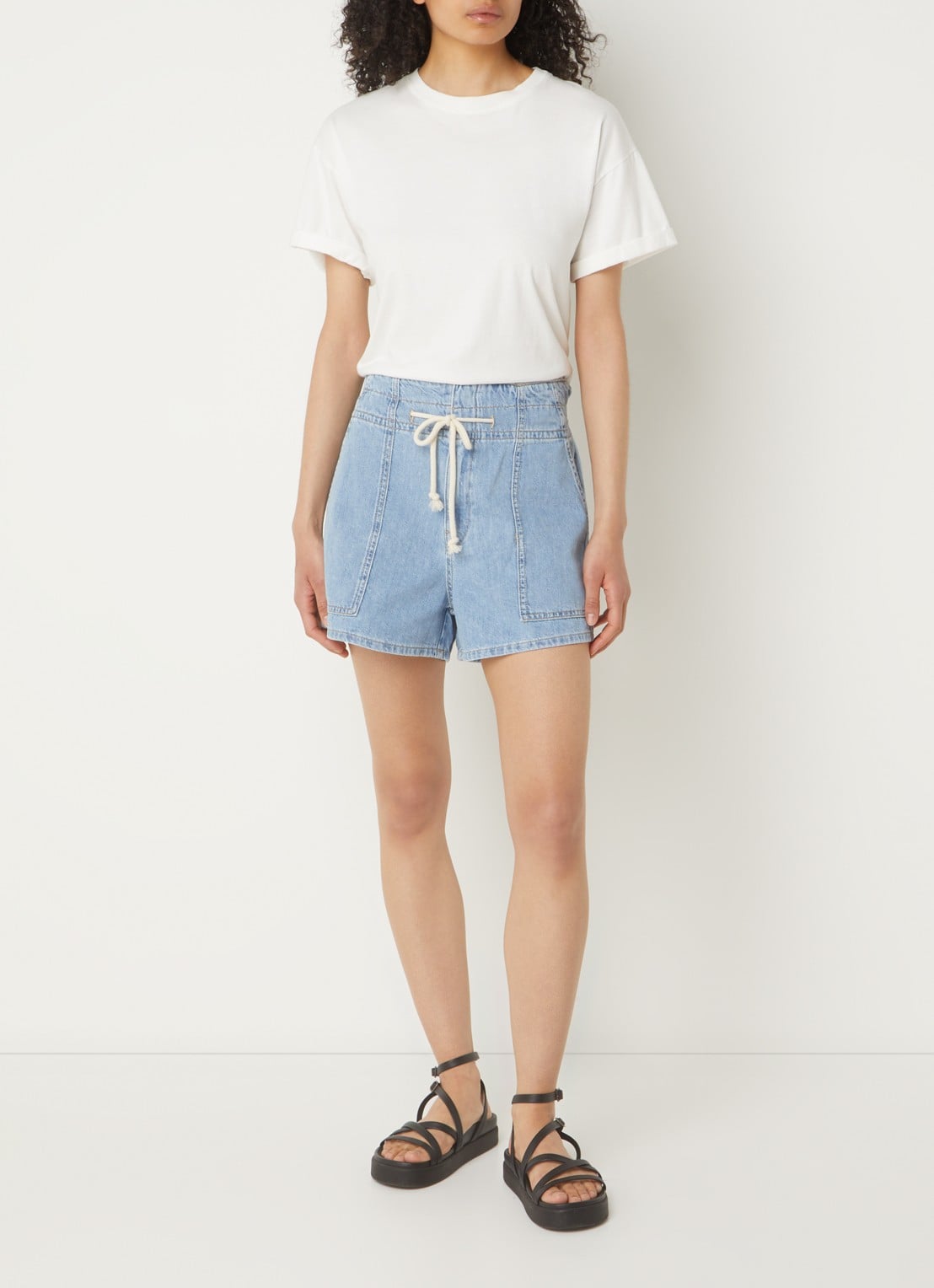 ba&sh Mabo high waist straight leg korte broek van denim met trekkoord - voorkant 3 indigo
