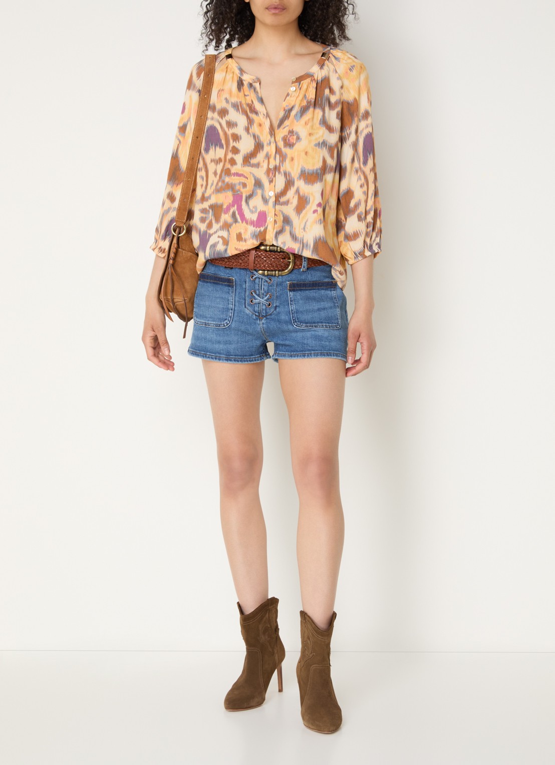 ba&sh Maelle blouse met print - voorkant 2 mosterd