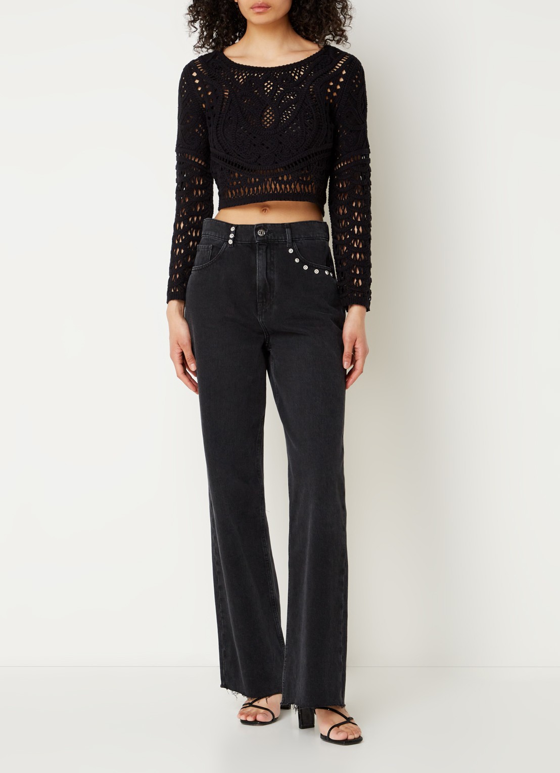 ba&sh Marc grofgebreide crop top met broderie - voorkant 4 zwart
