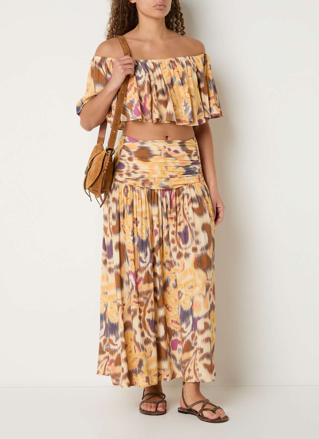 ba&sh Miacoma maxi rok met print en smockwerk  - voorkant 4 okergeel