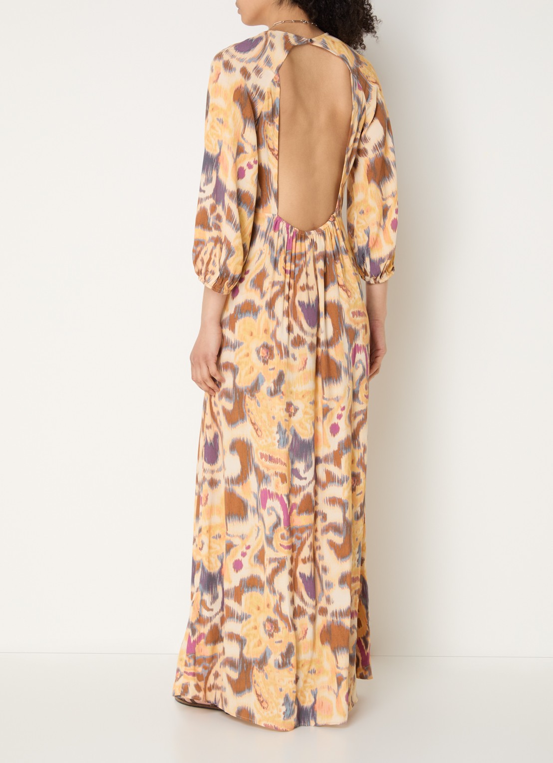 ba&sh Molina maxi jurk met print  - voorkant 2 okergeel