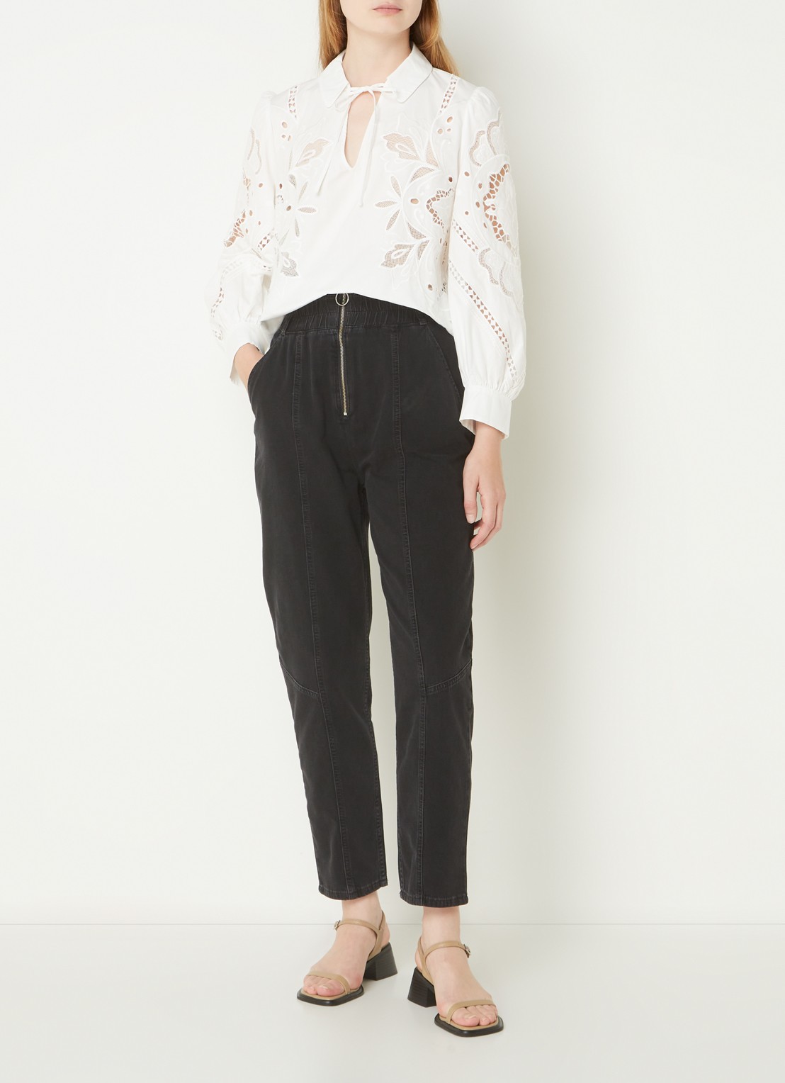 Ba&sh Mony high waist cropped mom jeans met steekzakken - voorkant 4 zwart