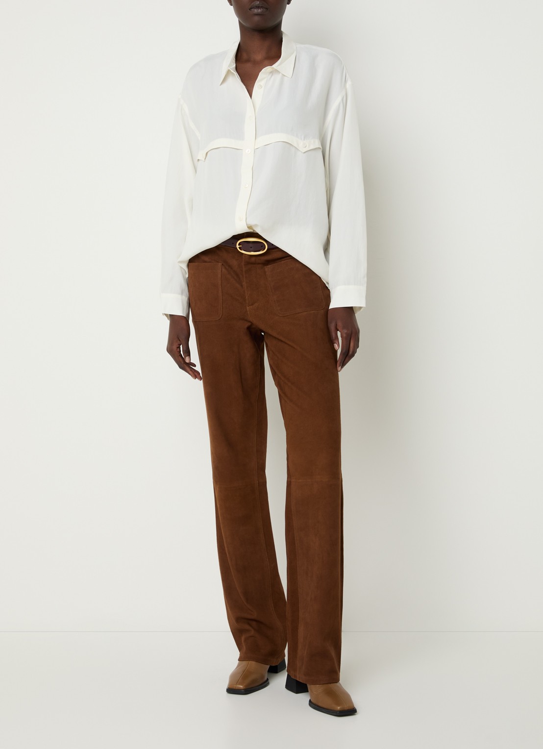 ba&sh Mossi high waist slim fit broek van geitensuède met steekzakken - voorkant 3 cognac