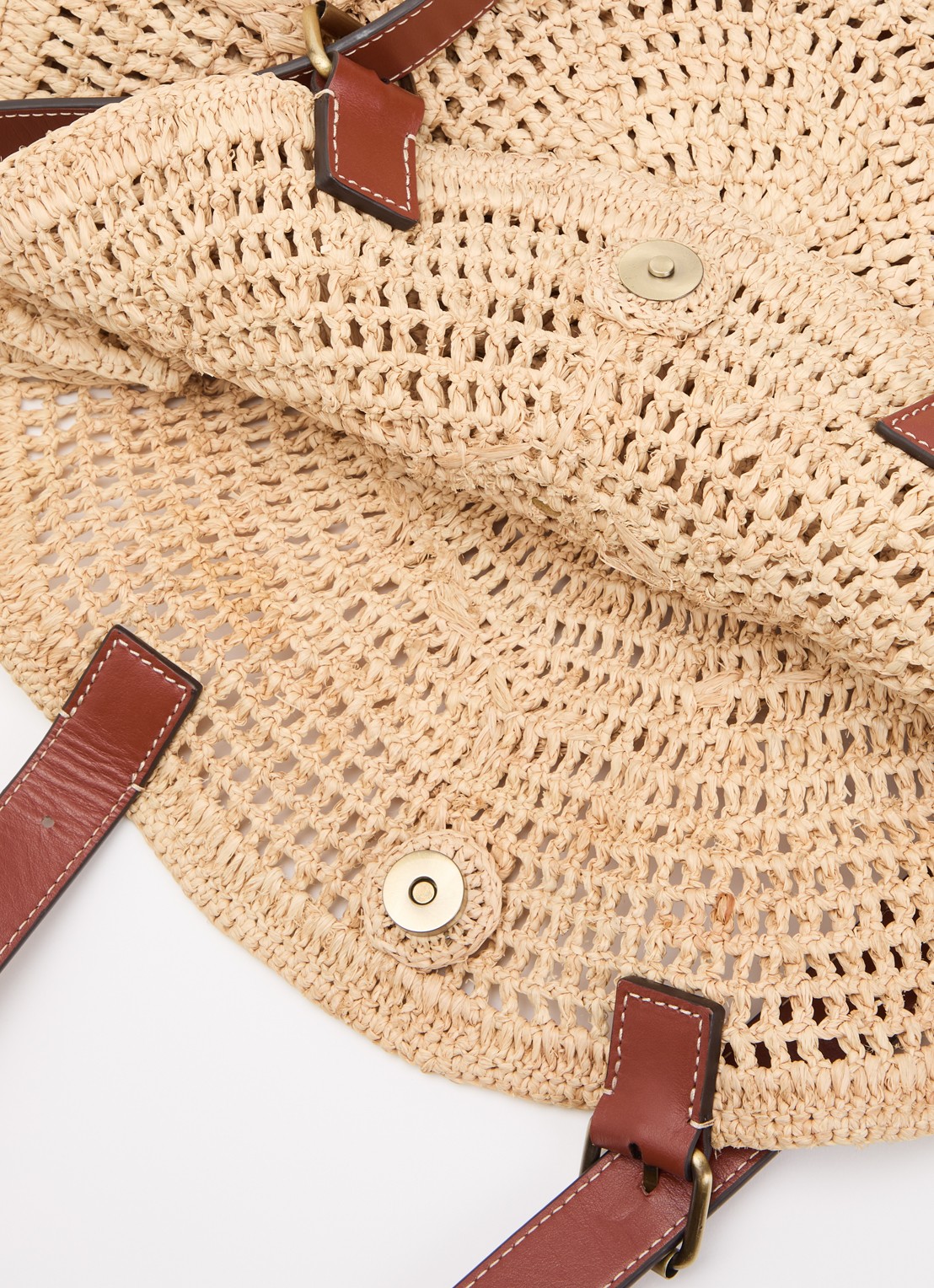 ba&sh Palma schoudertas van raffia met details van leer - detail beige