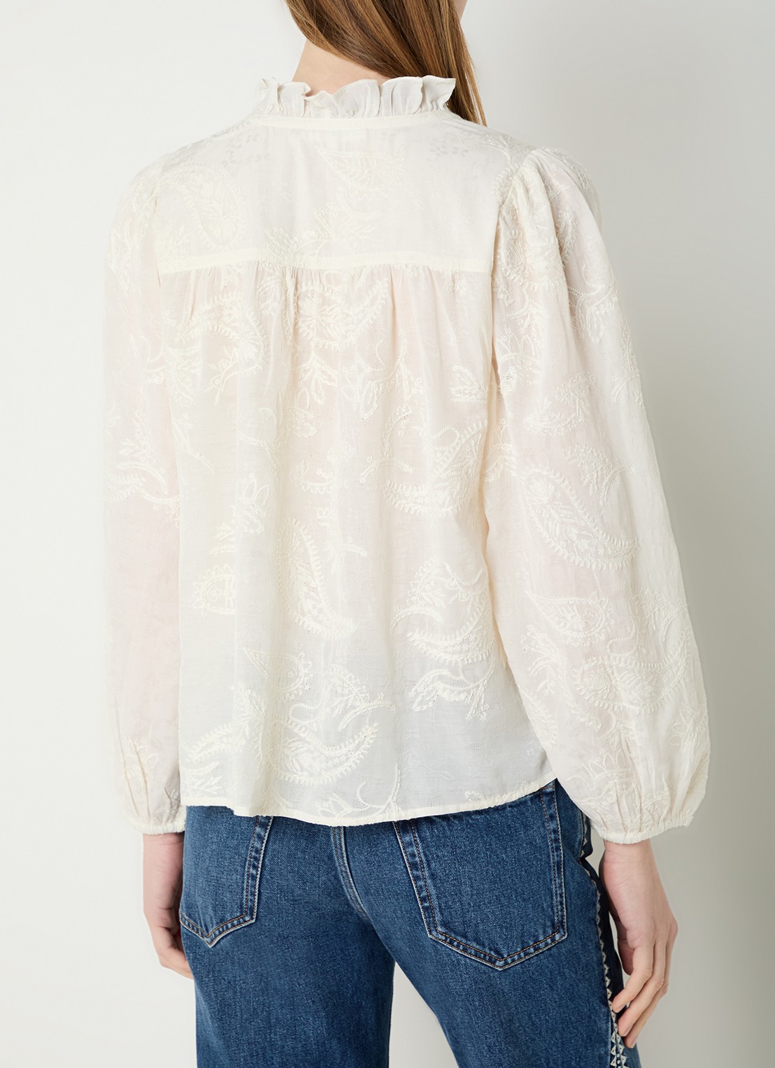 ba&sh Petty semi-transparante blouse met borduring - achterkant 3 gebroken wit