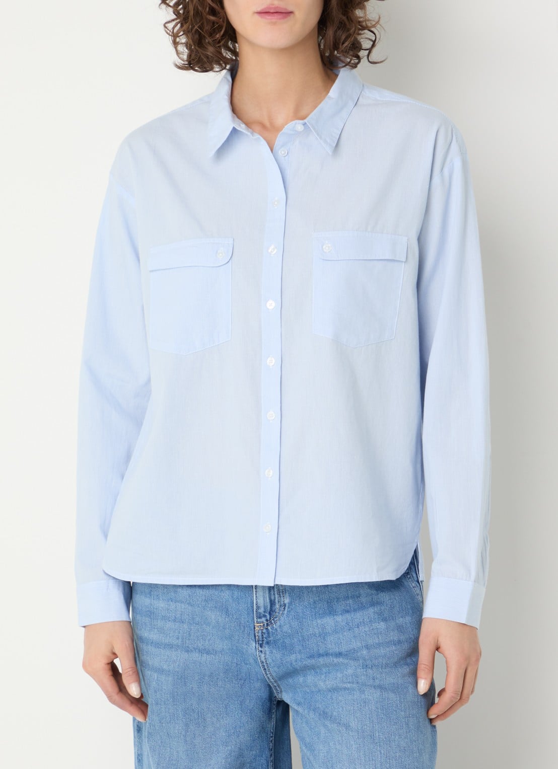 ba&sh Porzia blouse met streepprint - detail lichtblauw