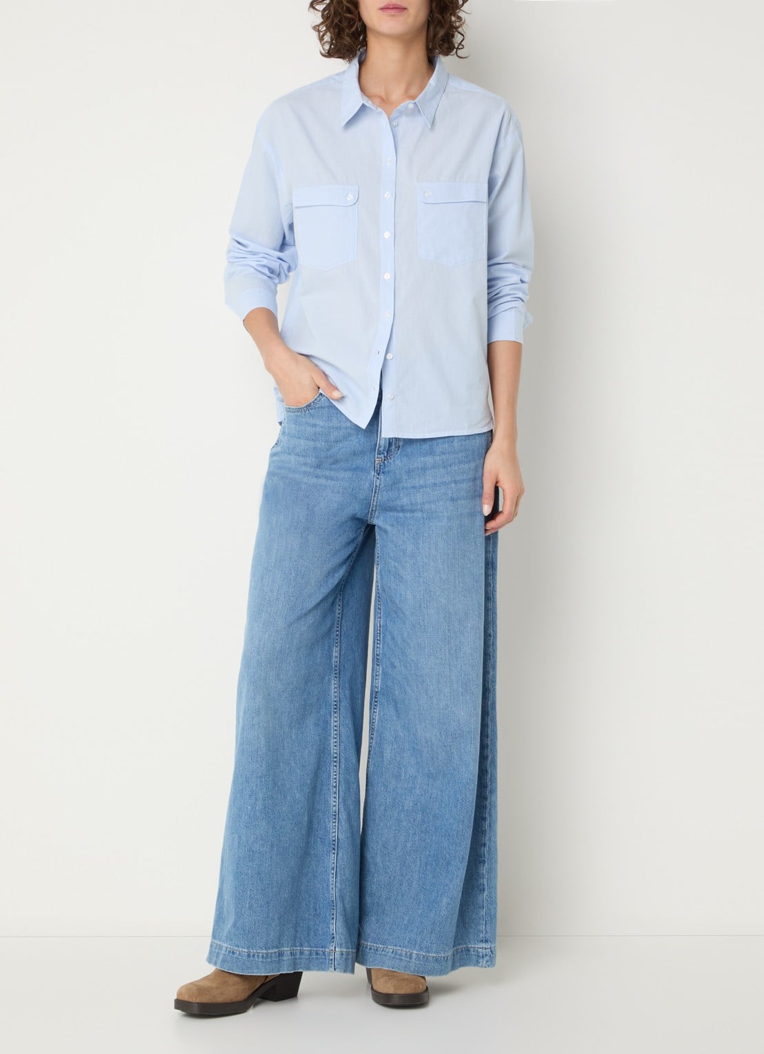 ba&sh Porzia blouse met streepprint - voorkant 4 lichtblauw