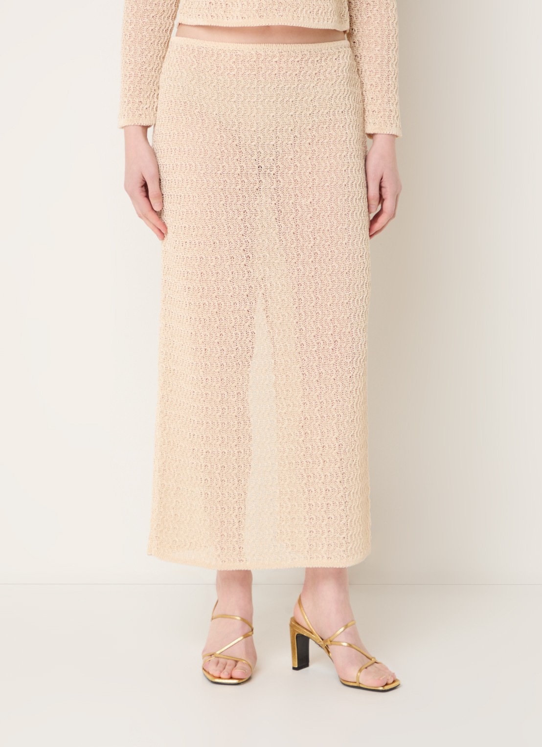 ba&sh Prettie grofgebreide semi-transparante maxi rok met split - detail 4 creme