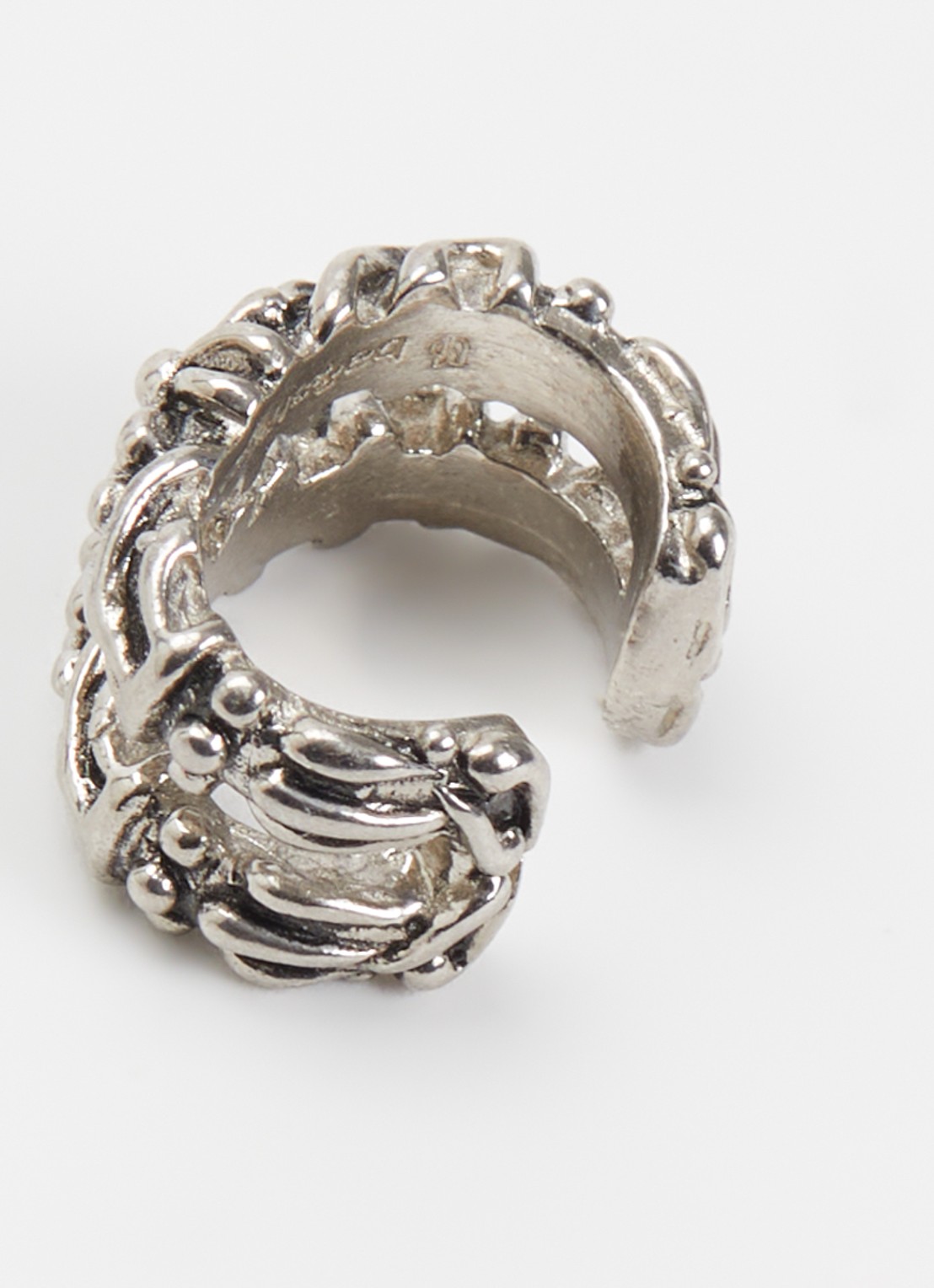 ba&sh Prune ear cuff van zilver - detail zilver