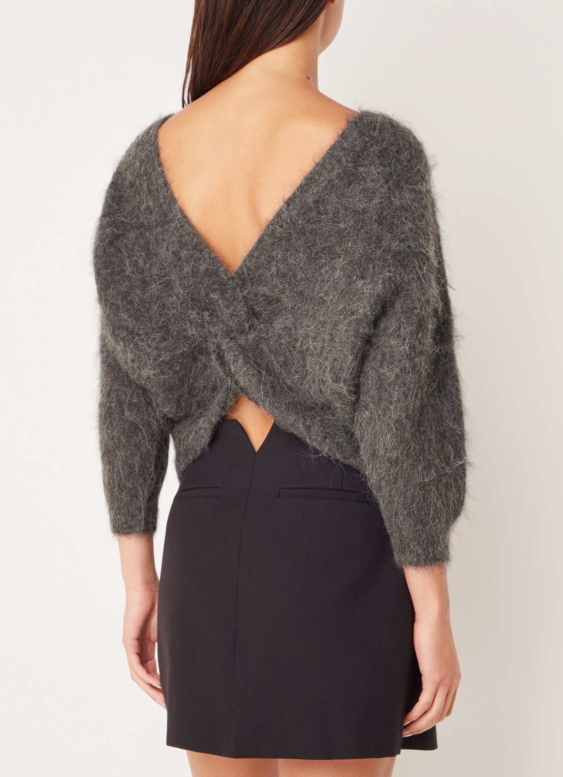ba&sh Pull fijngebreide trui in alpaca wolblend met geknoopt detail - achterkant antraciet