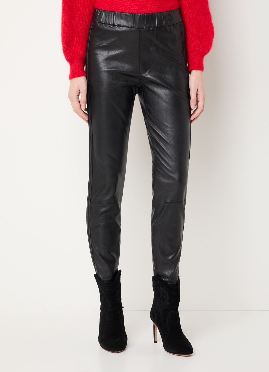 ba&sh Quany mid waist slim fit broek van lamsleer met elastische band - detail 2 zwart