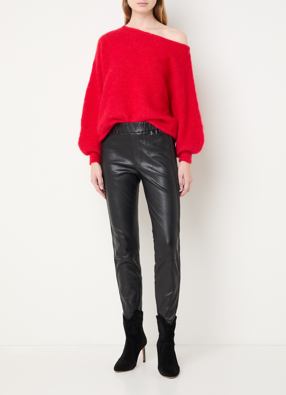 ba&sh Quany mid waist slim fit broek van lamsleer met elastische band - voorkant 4 zwart