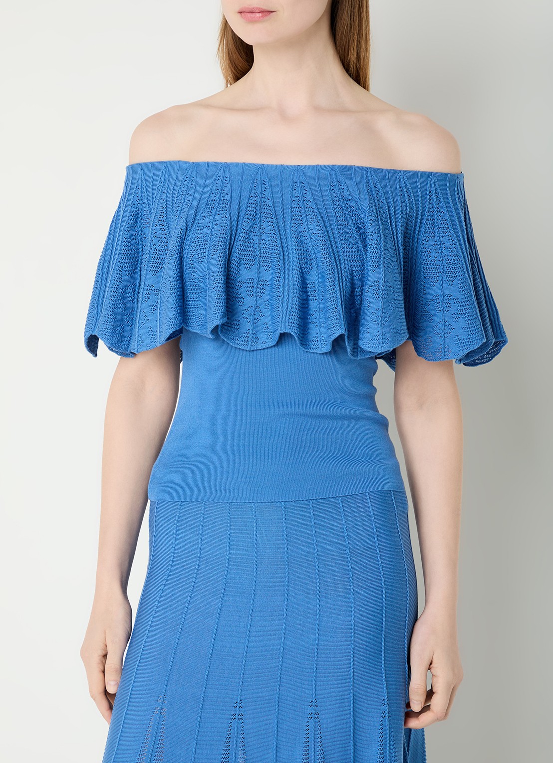 ba&sh Salda grofgebreide top met ingebreid patroon - detail blauw