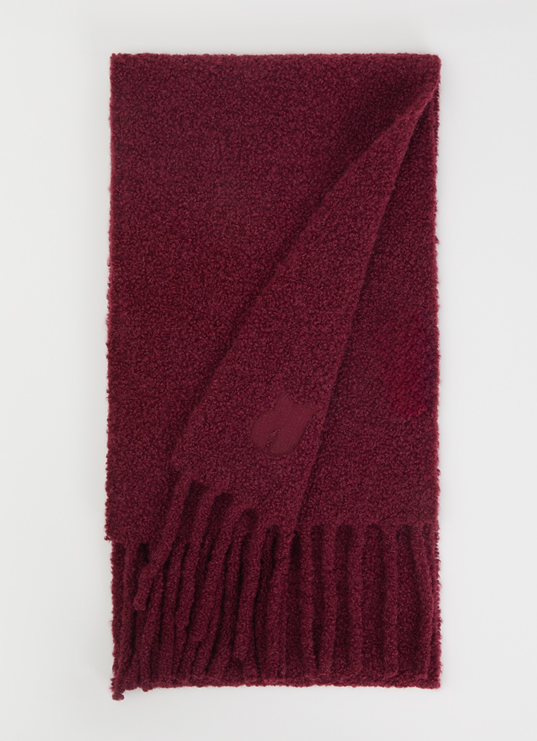 ba&sh Sasha sjaal in alpaca wolblend 180 x 26 cm - voorkant 2 bordeauxrood