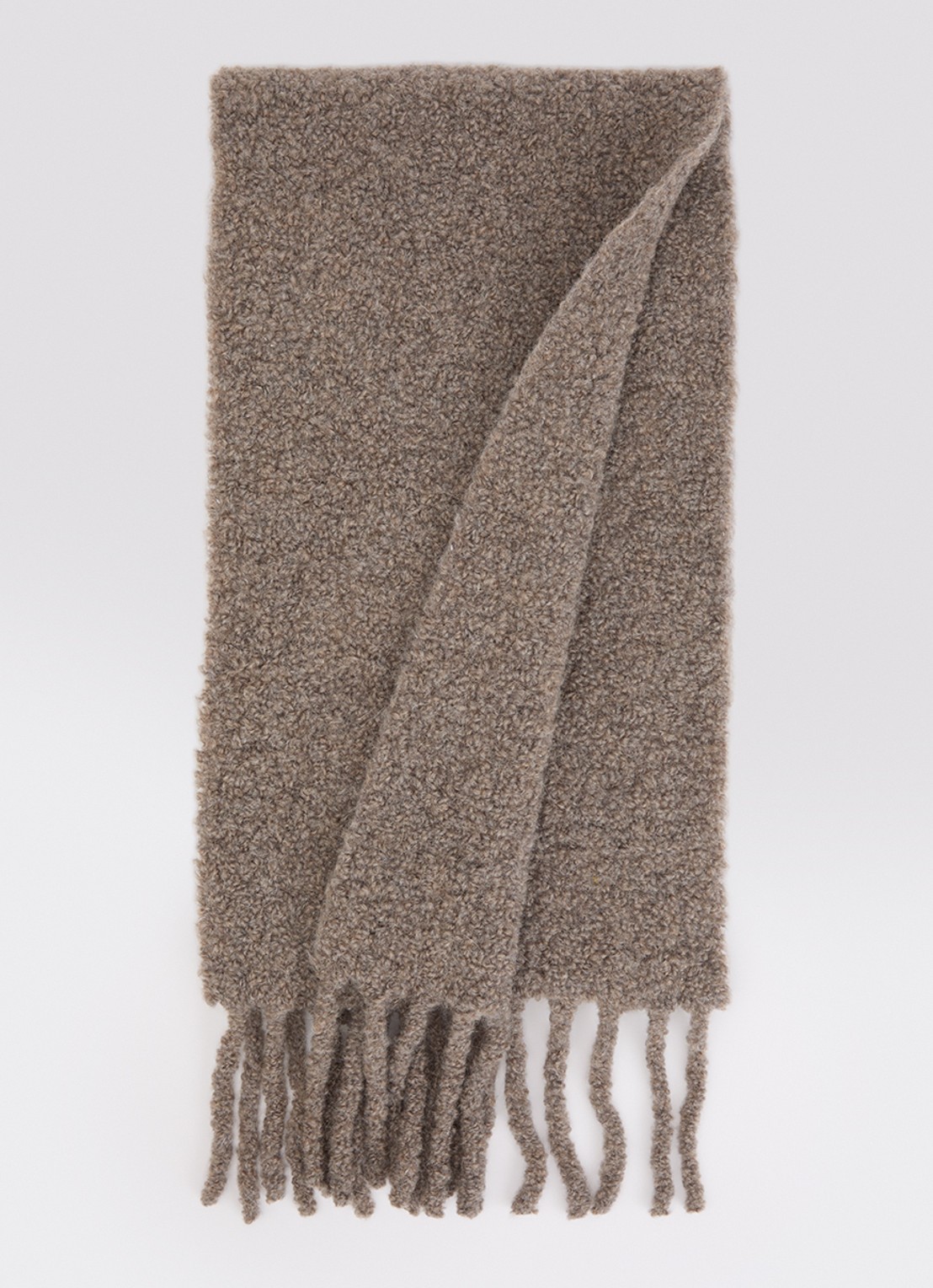 ba&sh Sasha sjaal in alpaca wolblend 180 x 26 cm - voorkant 3 donkerbeige