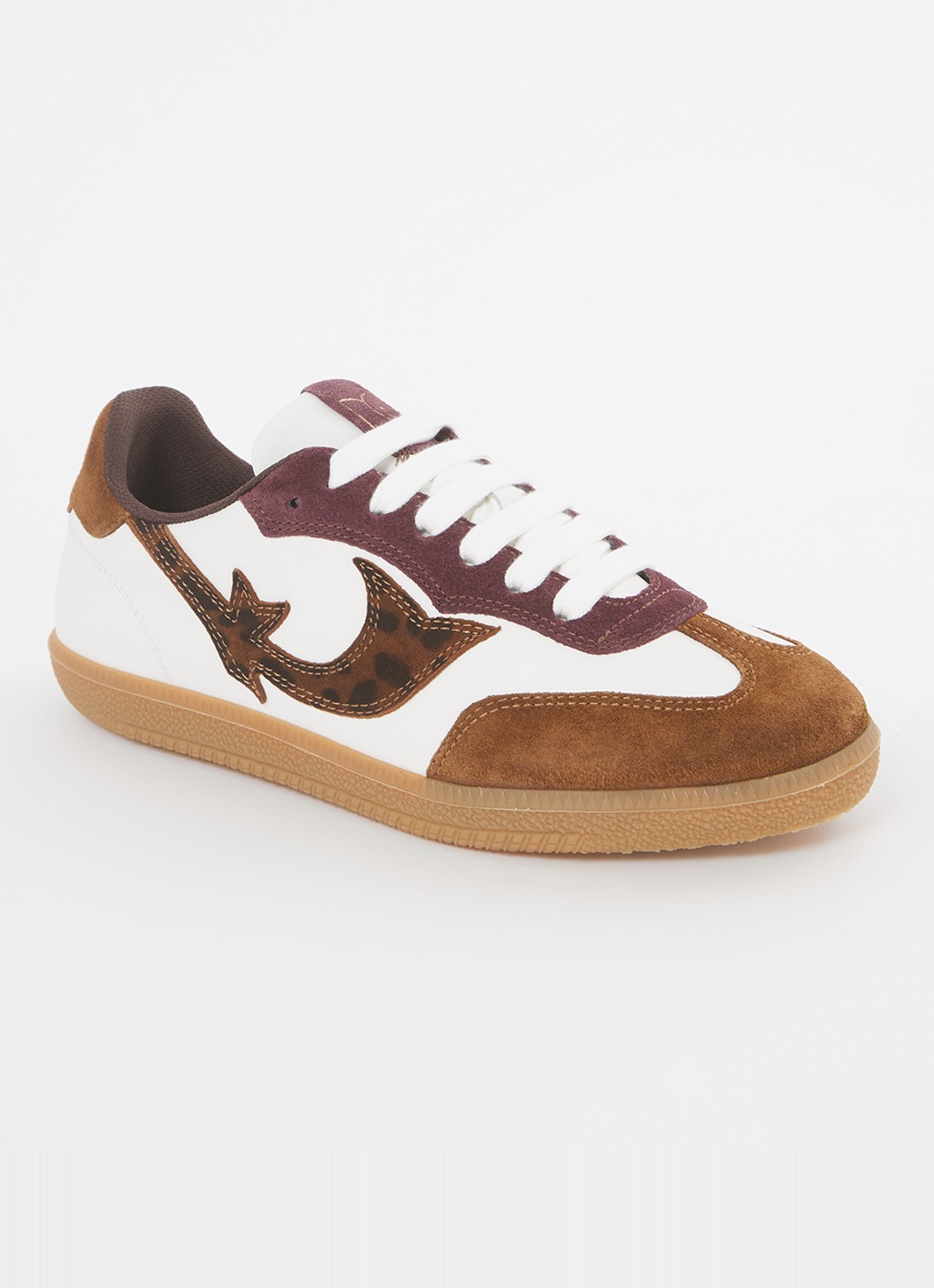 ba&sh Sneaker van leer met suède details - voorkant bruin