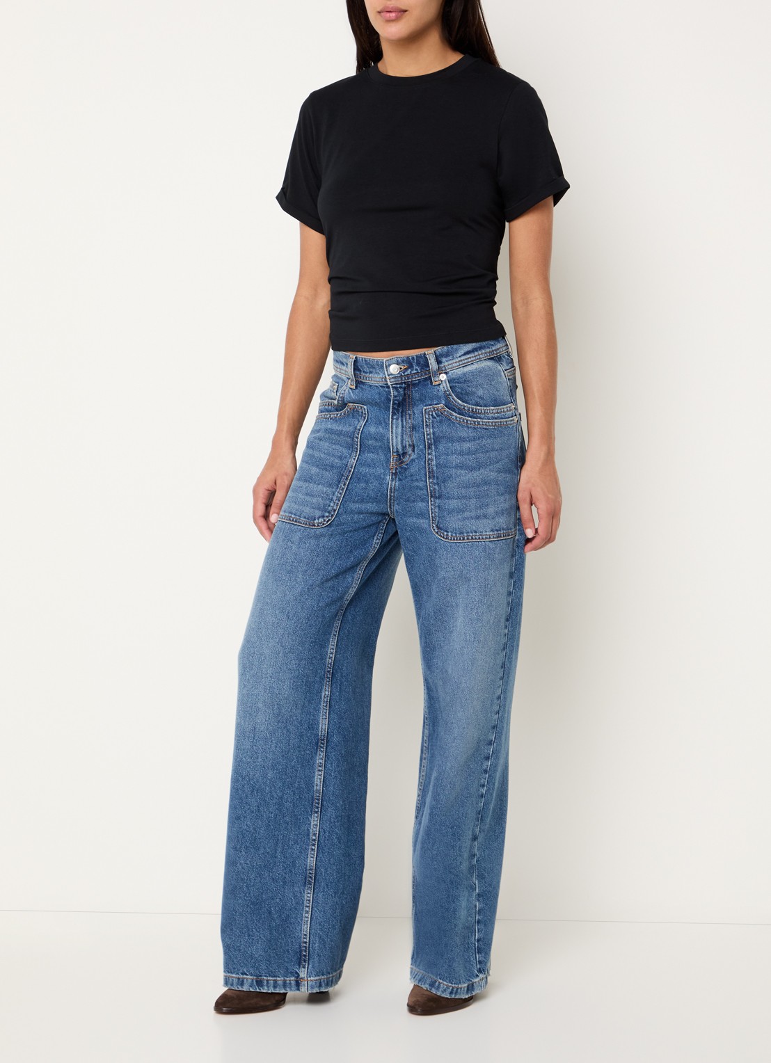 ba&sh T-shirt met cut-out detail - voorkant 2 zwart