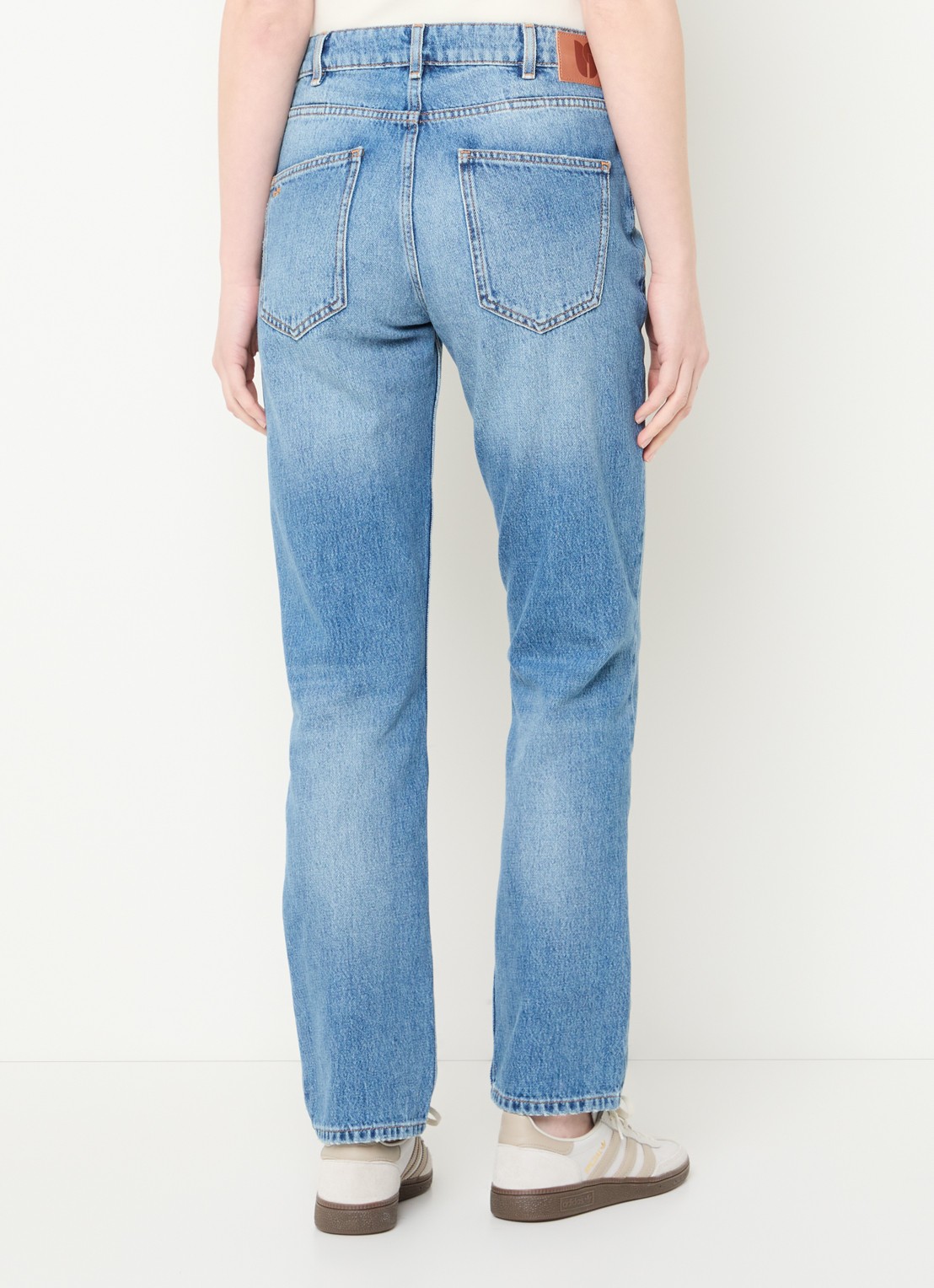ba&sh Velino high waist straight leg jeans met medium wassing  - achterkant 3 indigo