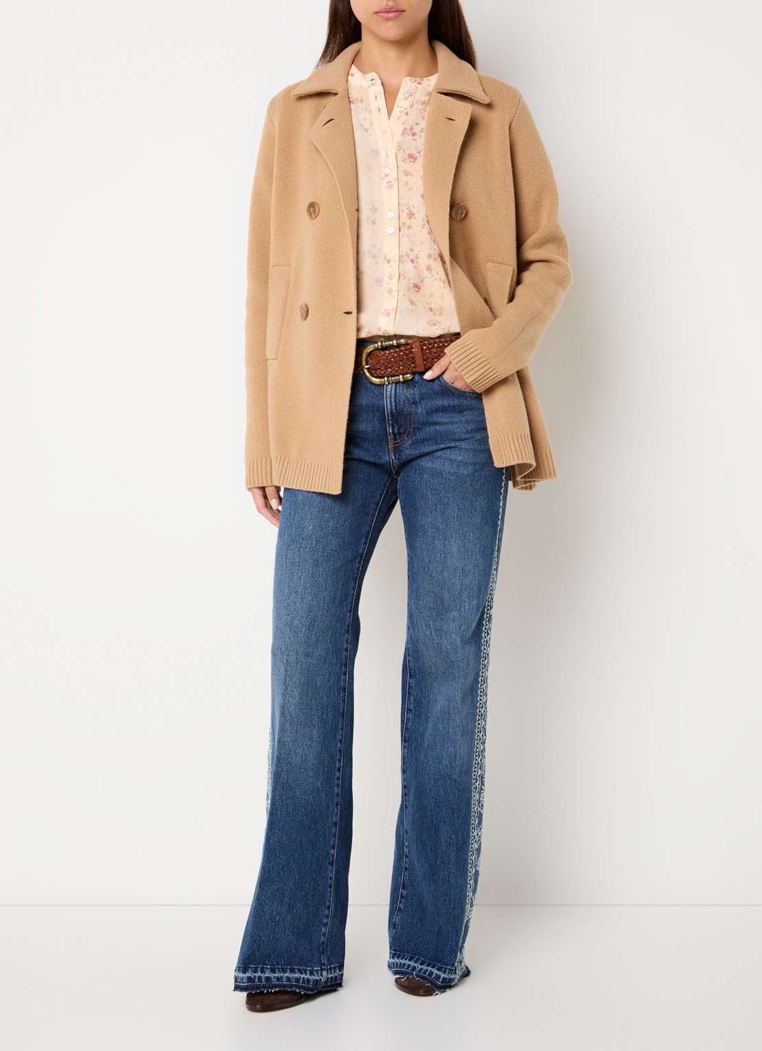 ba&sh Vesta grofgebreid vest in wolblend - voorkant 2 camel