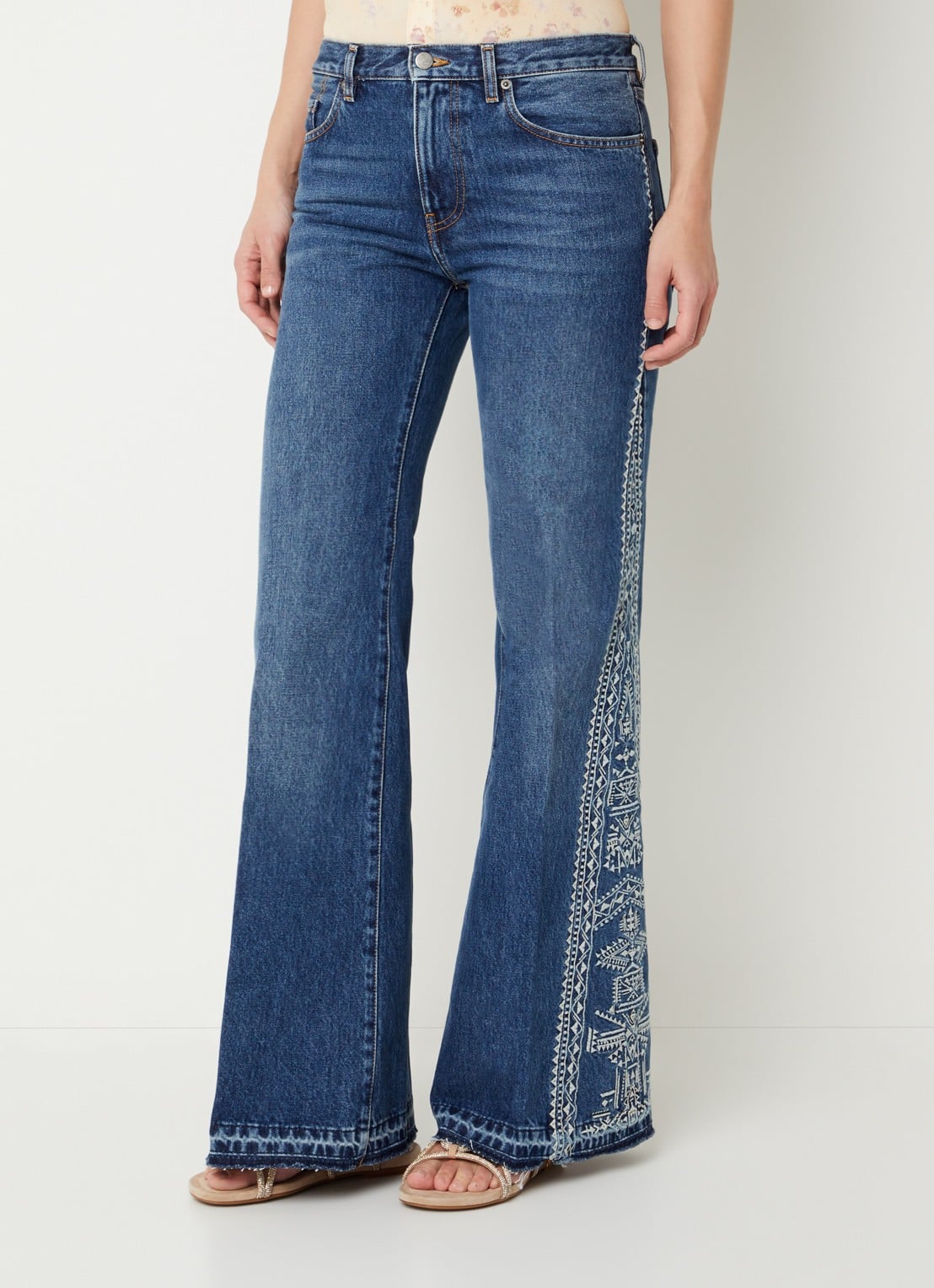 ba&sh Vivy low waist flared jeans met medium wassing - detail 3 indigo