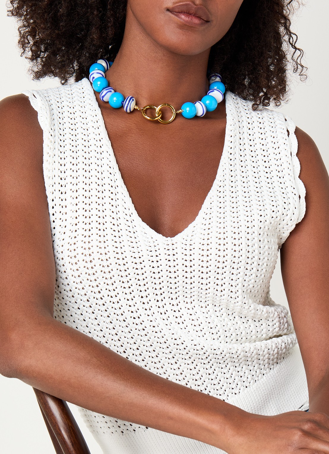 Babs The Label Azzura kralenketting verguld - voorkant 5 blauw