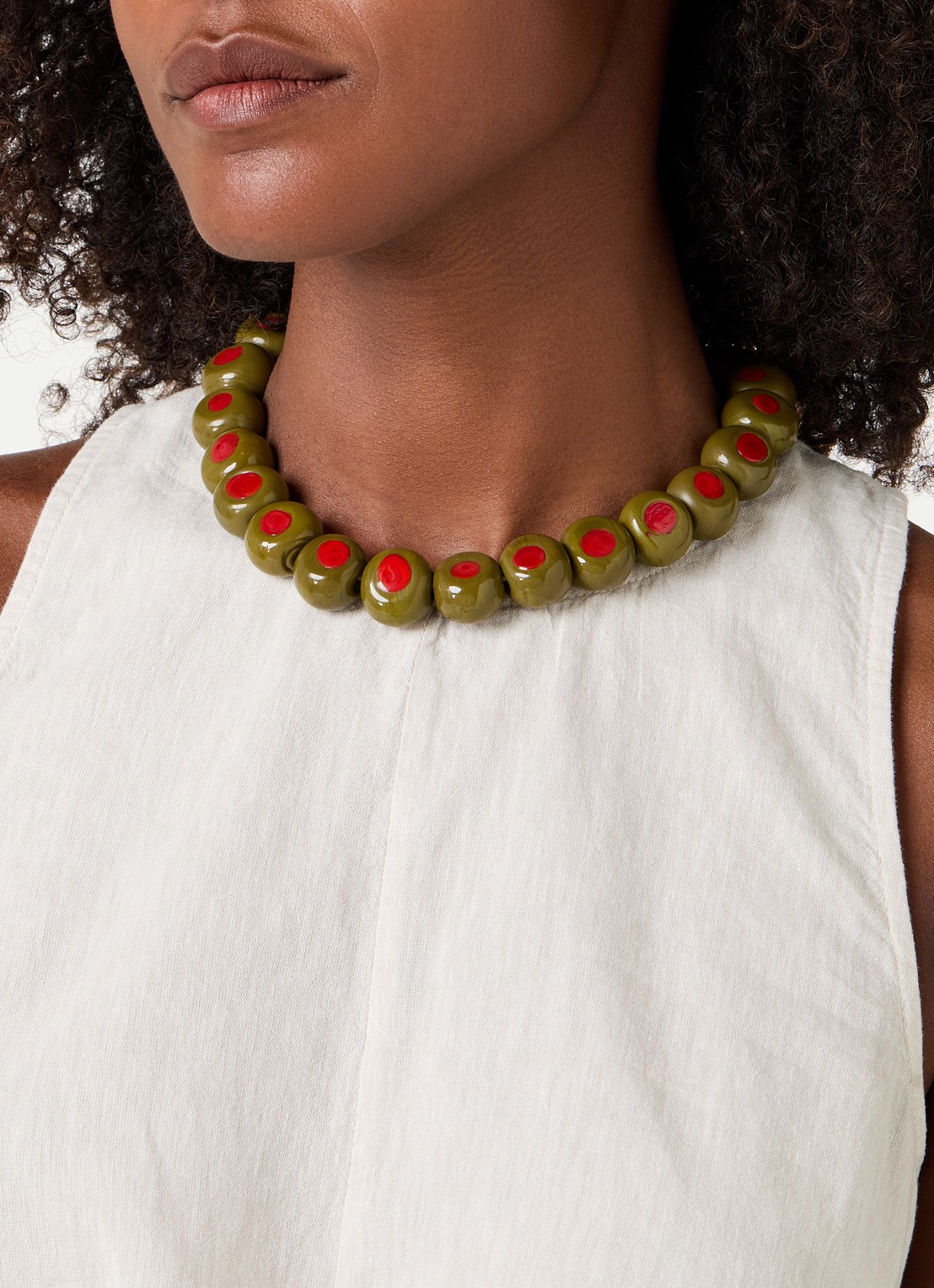 Babs The Label Olive Branch kralenketting verguld - voorkant 2 olijfgroen
