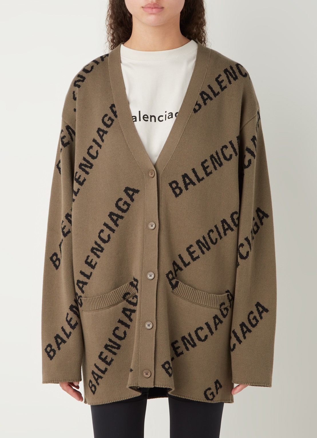Balenciaga Grofgebreid vest in wolblend met ingebreid logo - detail 4 bruin