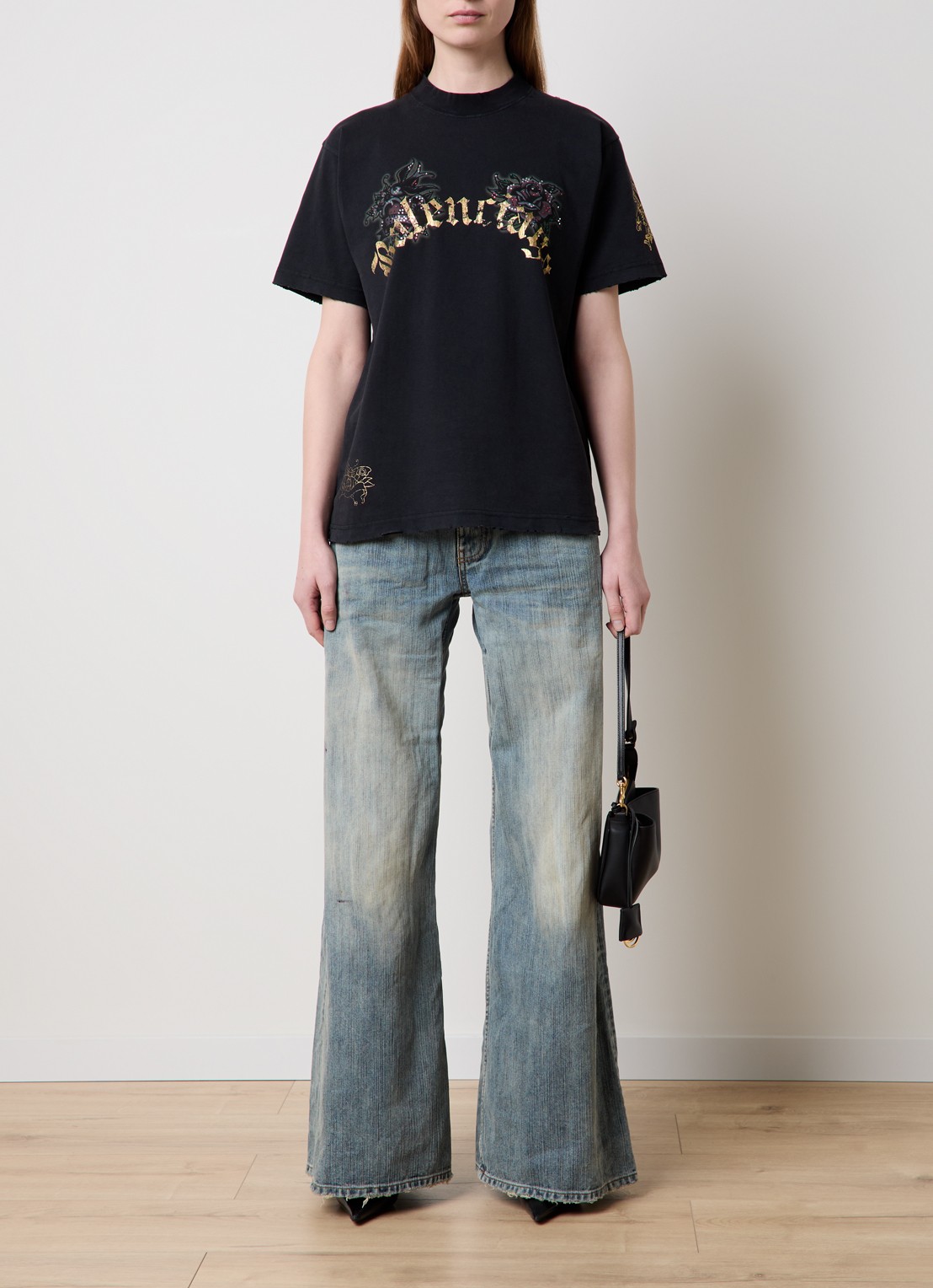 Balenciaga High waist loose fit jeans met verwassen afwerking - voorkant 6 indigo