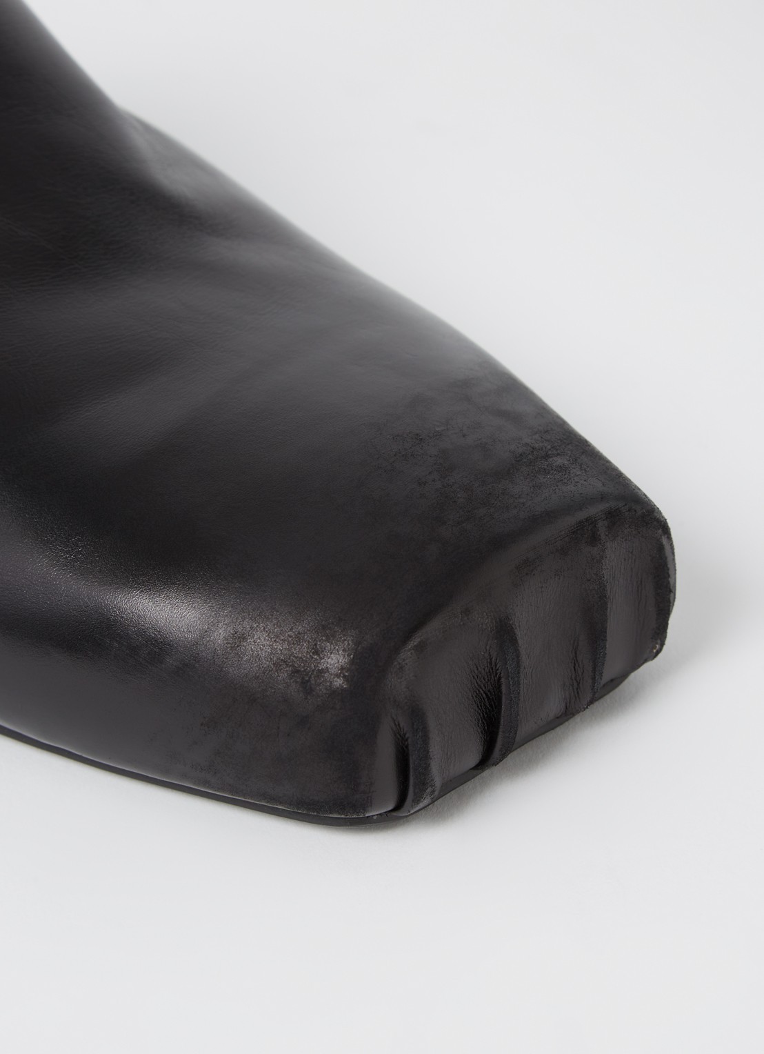 Balenciaga Kensington instapper van kalfsleer met destroyed afwerking - detail 6 zwart