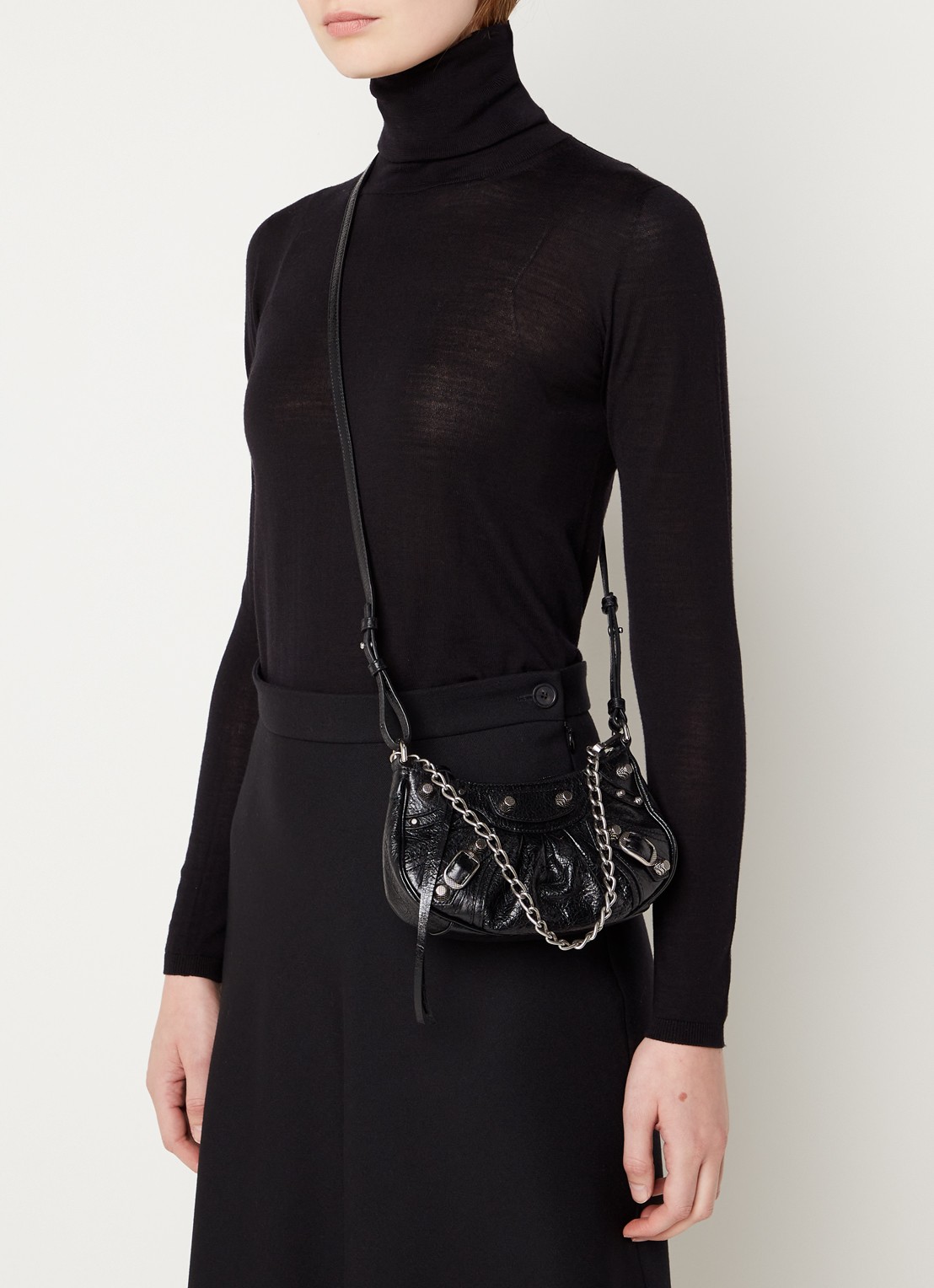 Balenciaga Le Cagole Mini schoudertas van lamsleer met studs - voorkant 2 zwart
