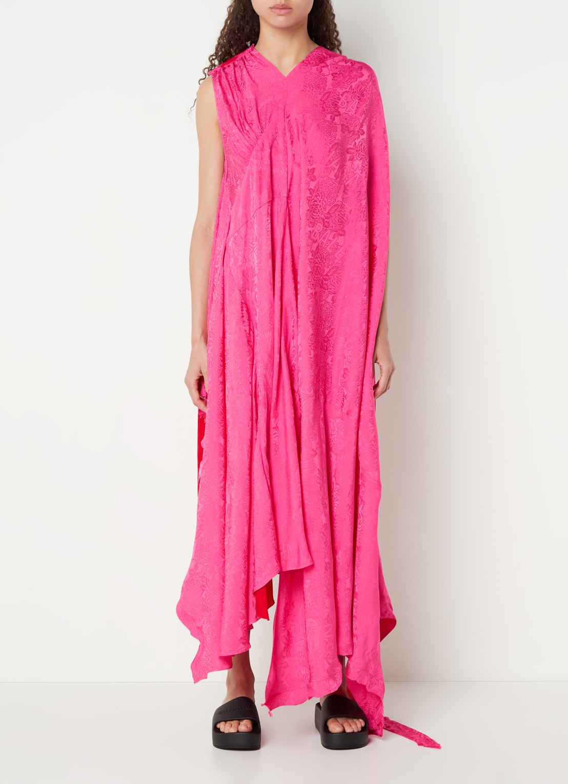 Balenciaga Maxi jurk met jacquard dessin en asymmetrische zoom - voorkant 5 donkerroze