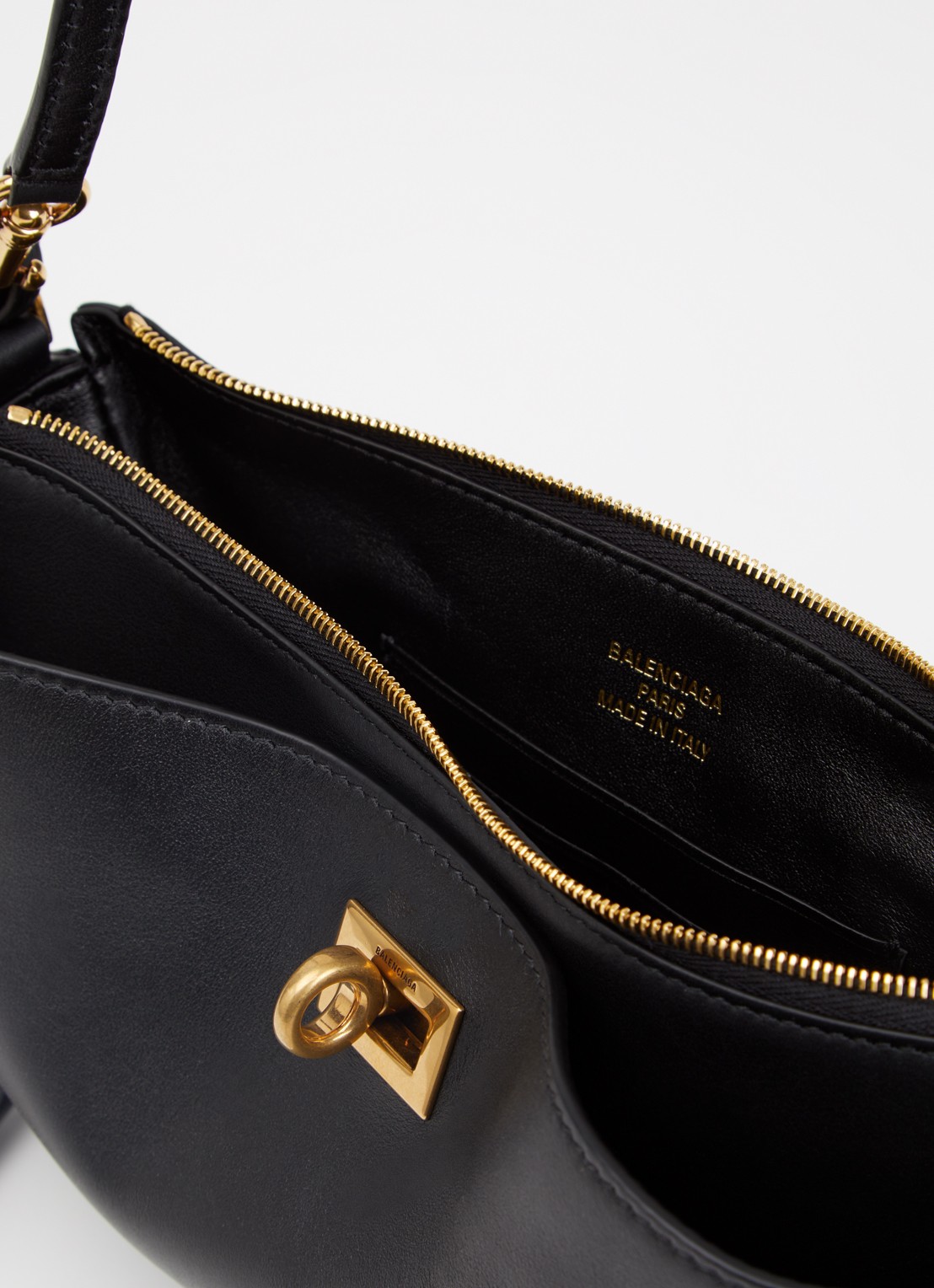 Balenciaga Rodeo Sling Pochette schoudertas van kalfsleer - detail zwart