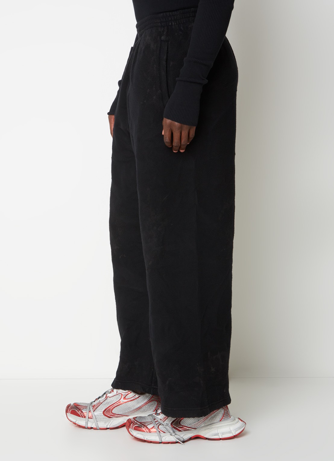 Balenciaga Straight leg joggingbroek met verwassen afwerking - detail 3 zwart