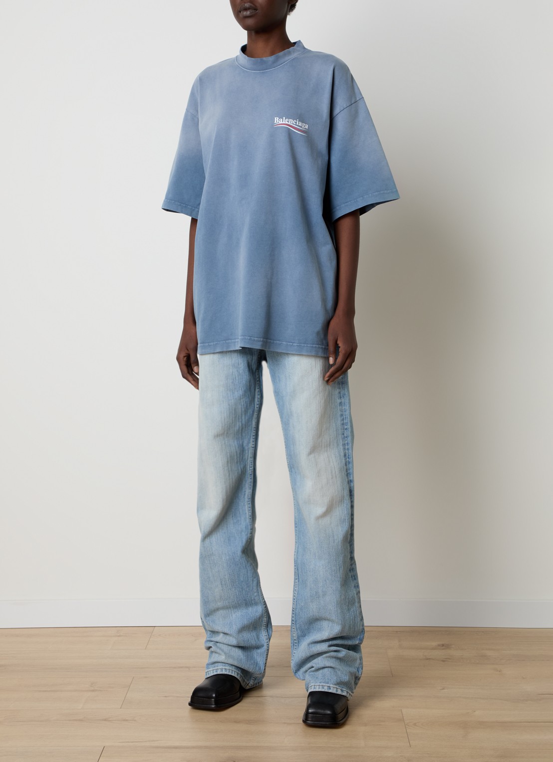 Balenciaga T-shirt met logoprint - voorkant 2 blauw
