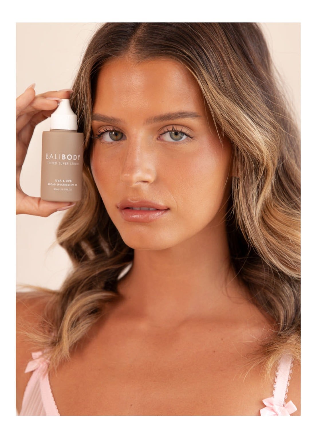 Bali Body Tinted Super Serum Natural SPF30 - zelfbruiner serum - detail 5 natural