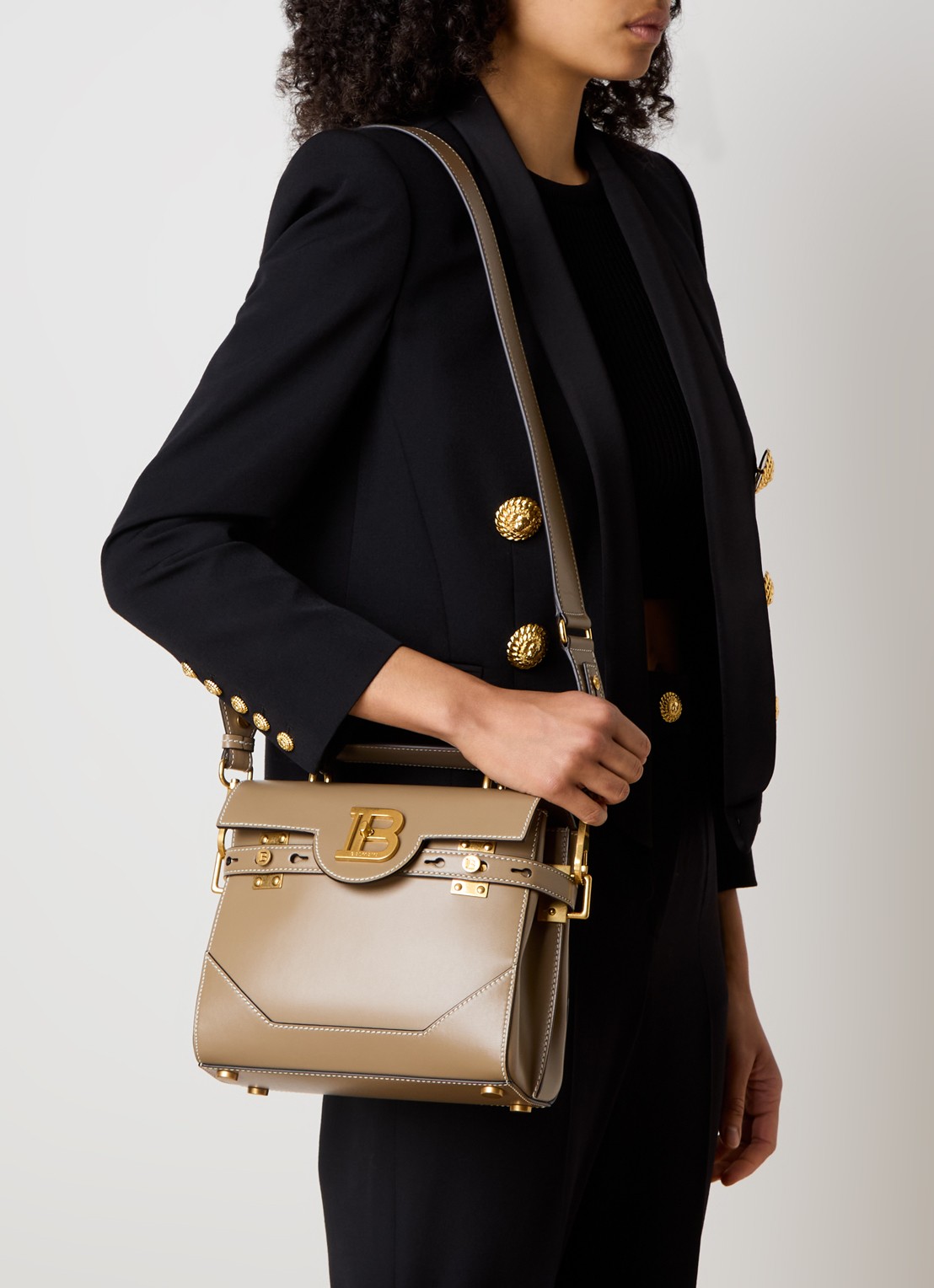 Balmain B-Buzz 23 handtas van kalfsleer - voorkant 3 zand
