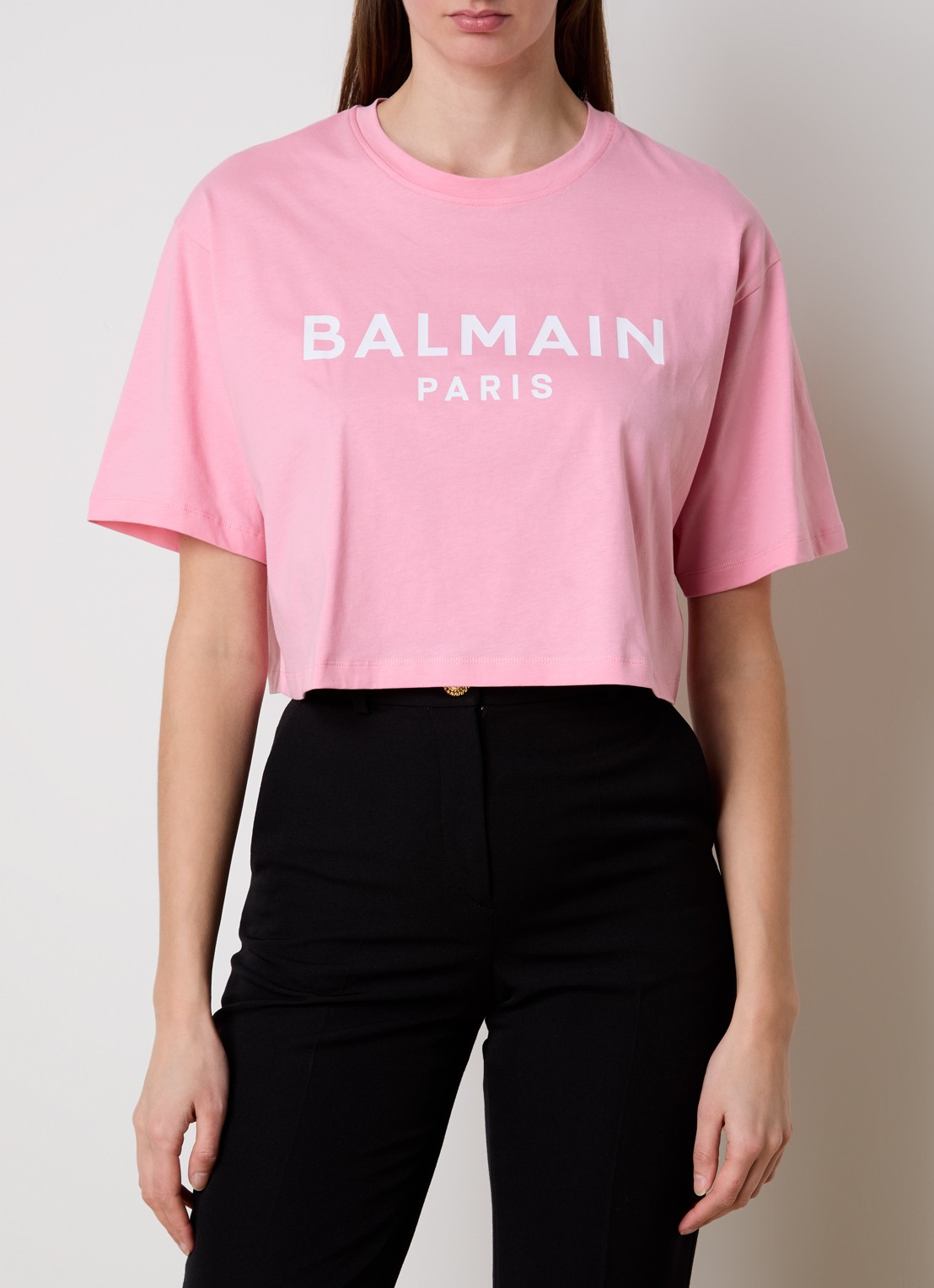 Balmain Cropped T-shirt met logoprint - detail 4 roze