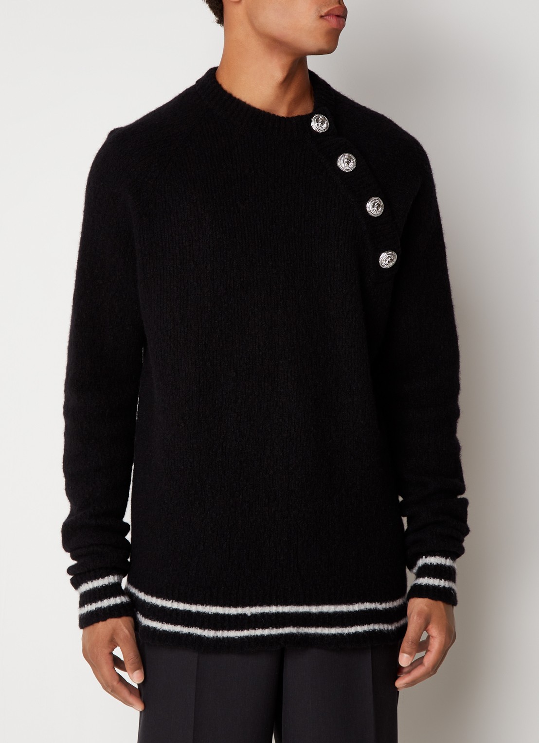 Balmain Grofgebreid pullover in kasjmierblend met sierknopen - detail 3 zwart