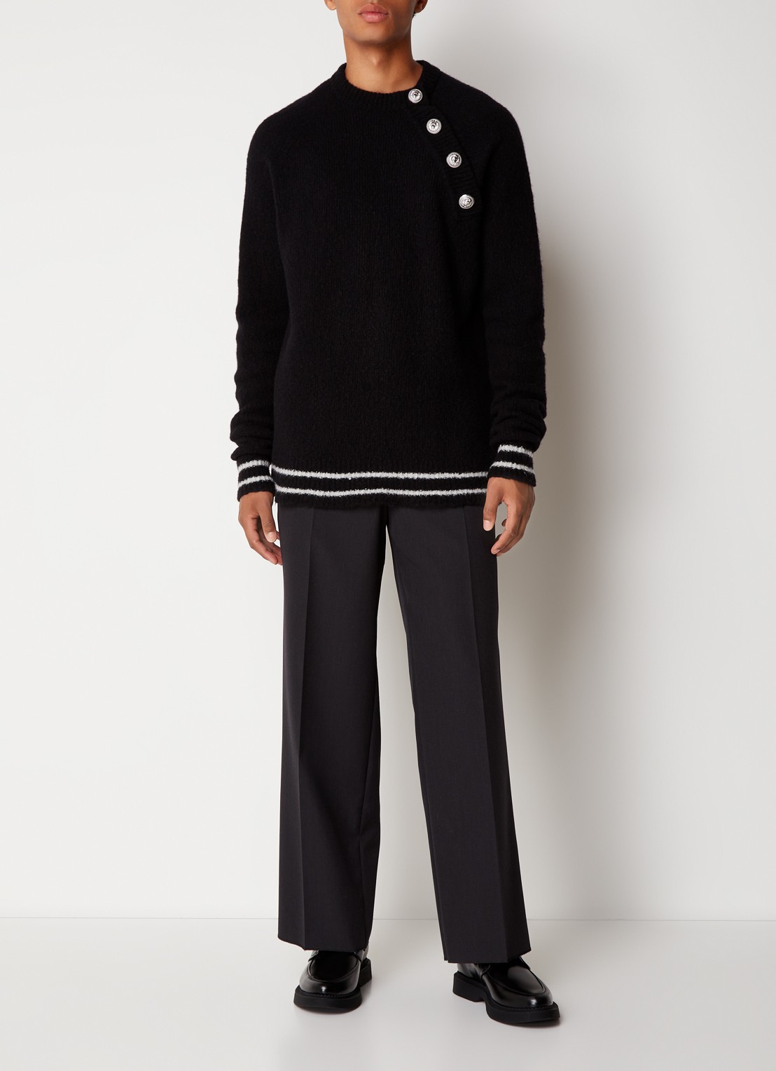 Balmain Grofgebreid pullover in kasjmierblend met sierknopen - voorkant 2 zwart