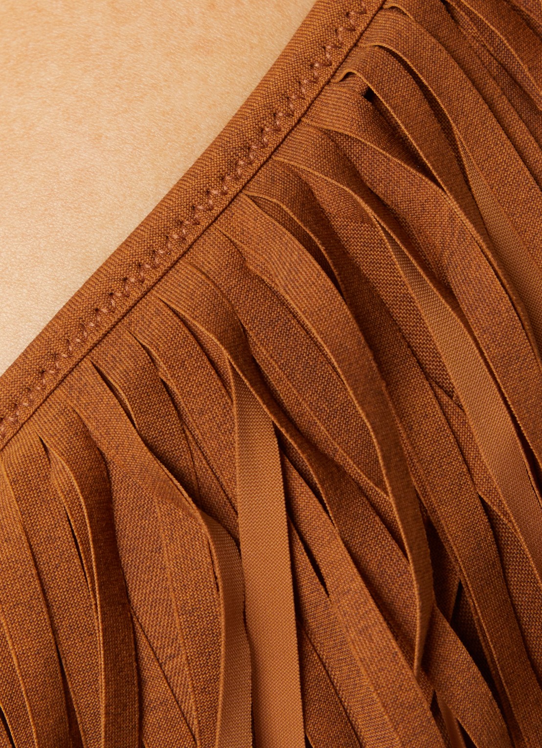 Banana Moon Lenno halter bikinitop met franjes en vulling - detail 4 cognac