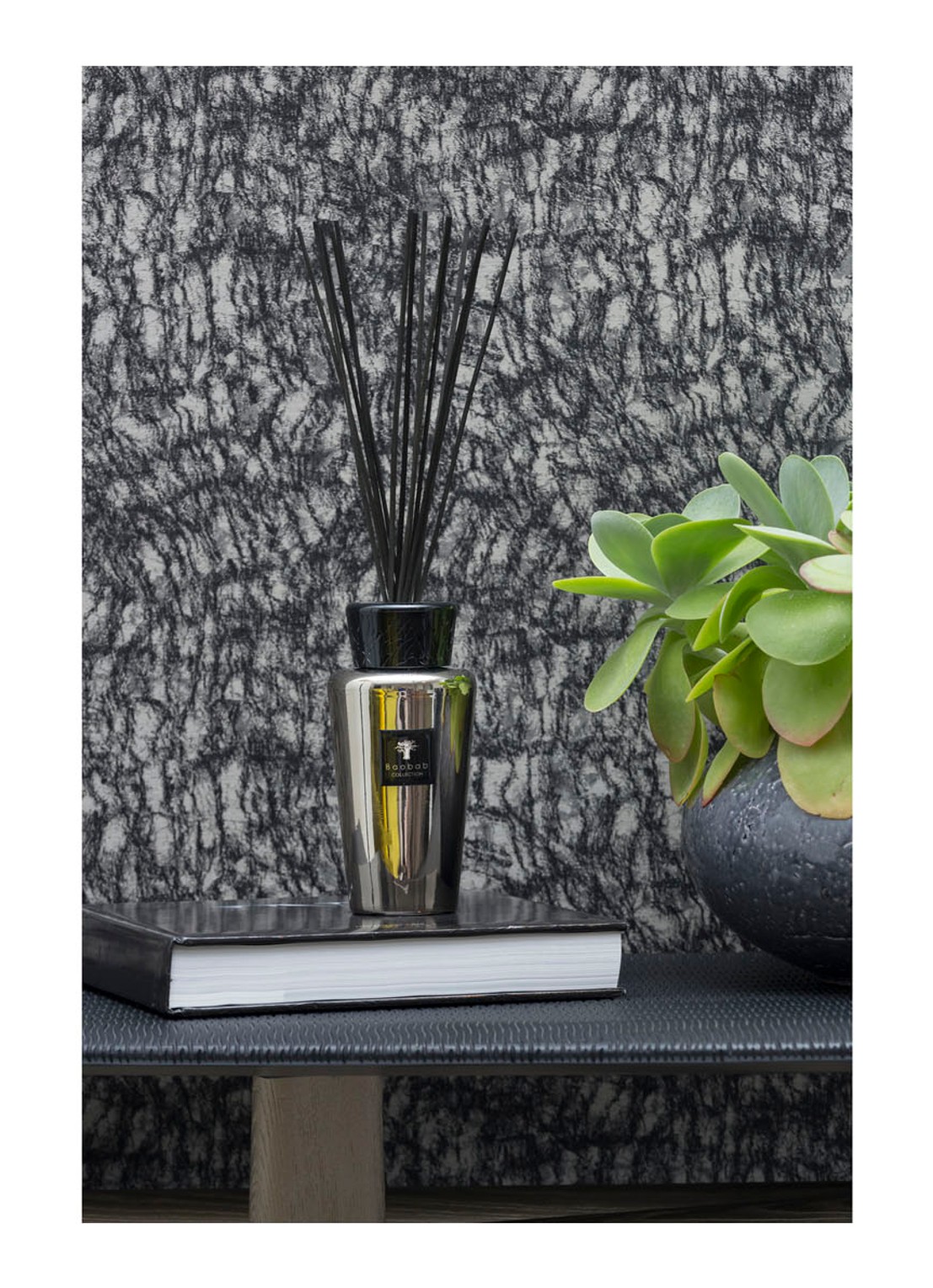 Baobab Collection Les Exclusives Platinum geurstokjes 500 ml - voorkant 2 lichtgrijs