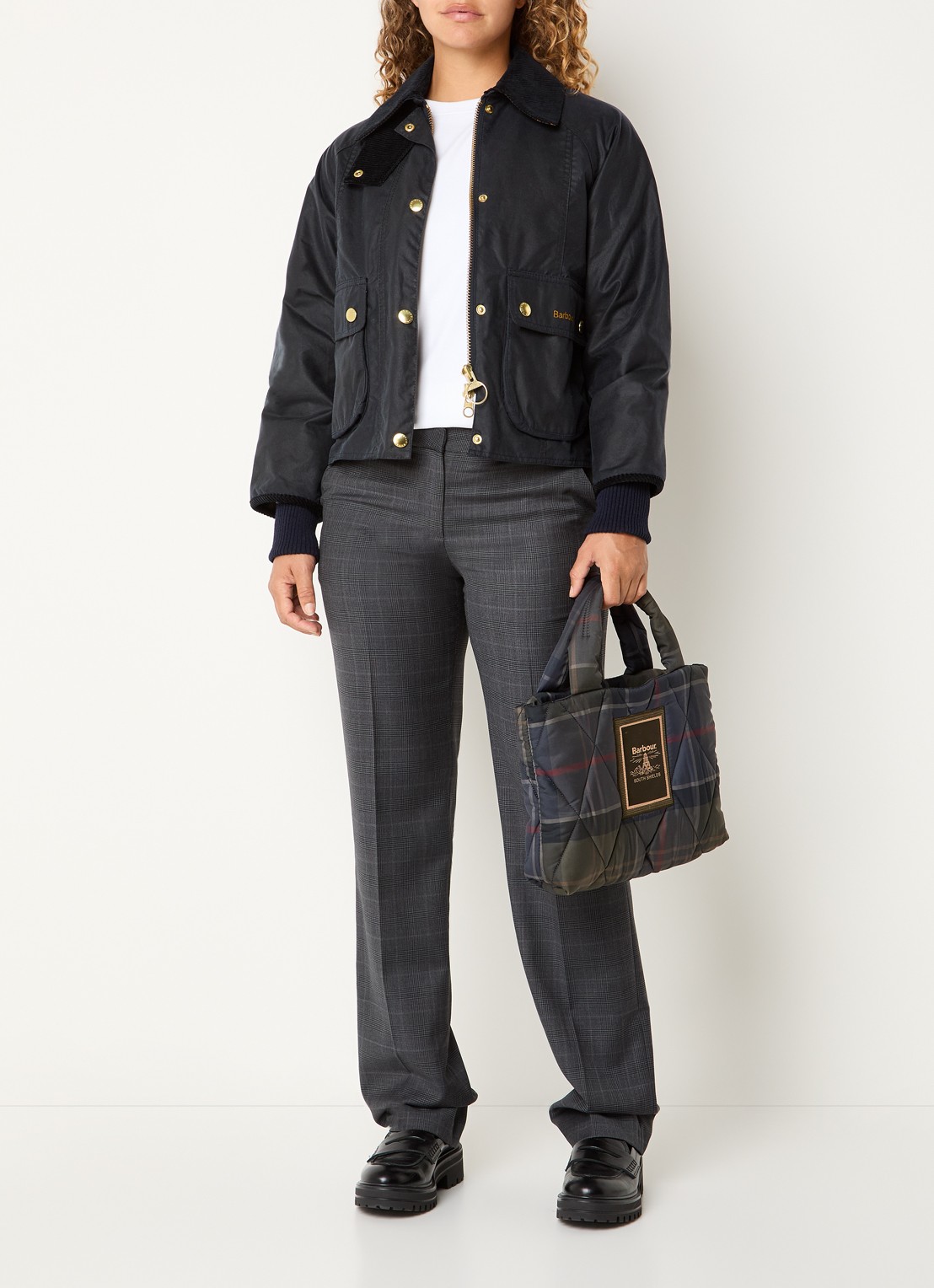 Barbour Jack met klepzakken - voorkant 2 donkerblauw