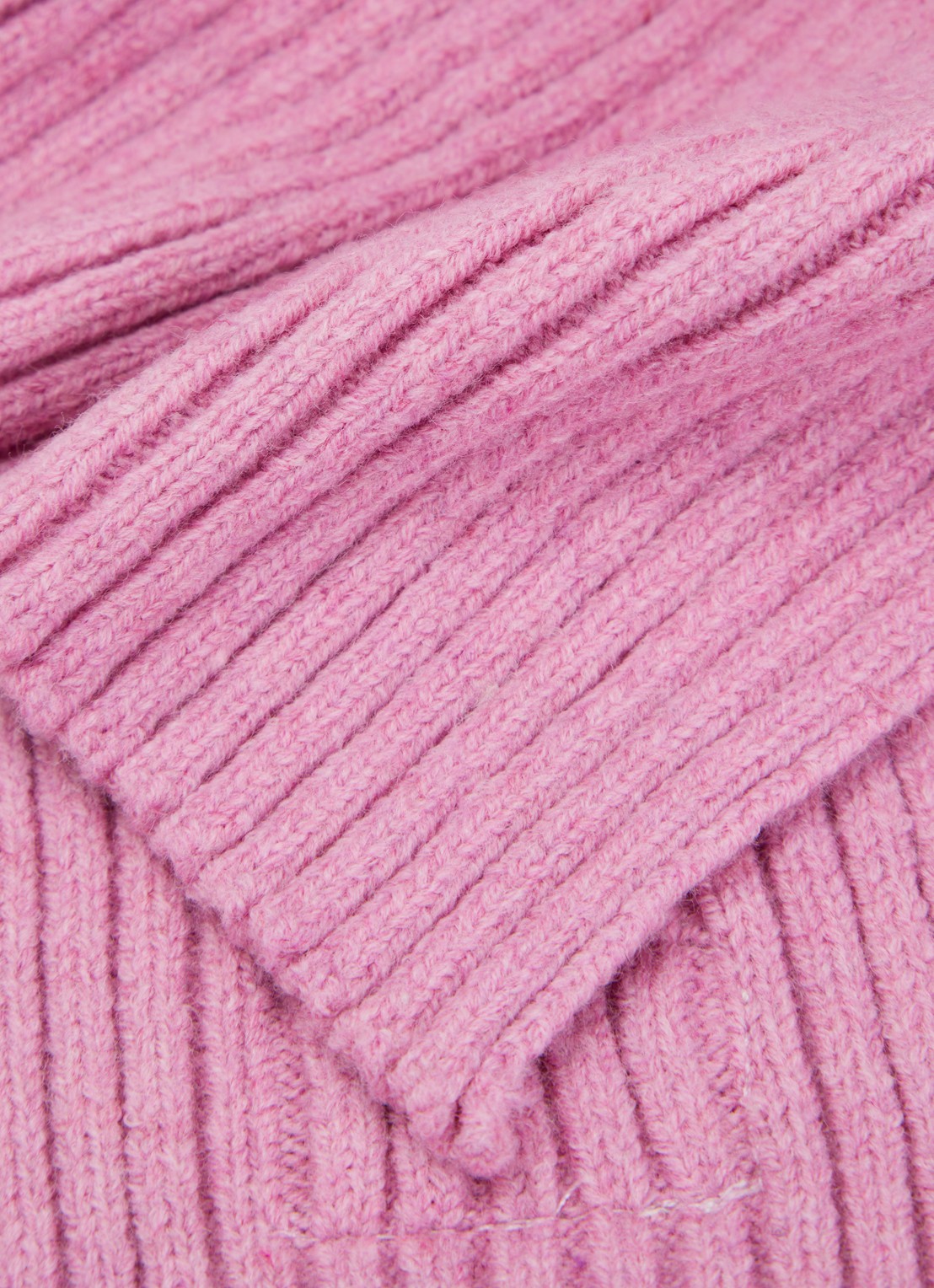 Barts Basalth ribgebreide sjaal 140 x 15 cm - detail 2 roze