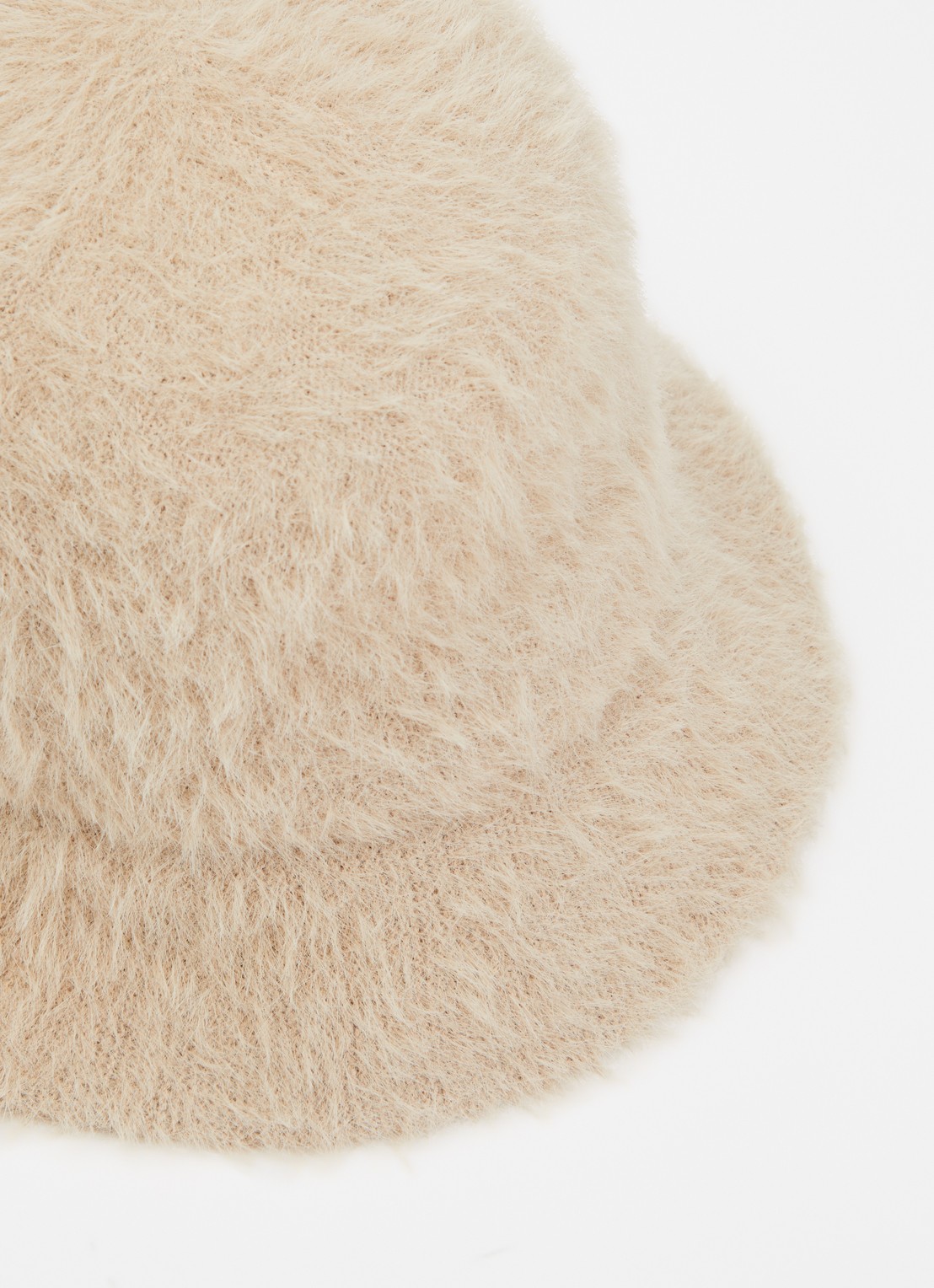 Barts Lavatera bucket hoed van imitatiebont - detail 2 beige