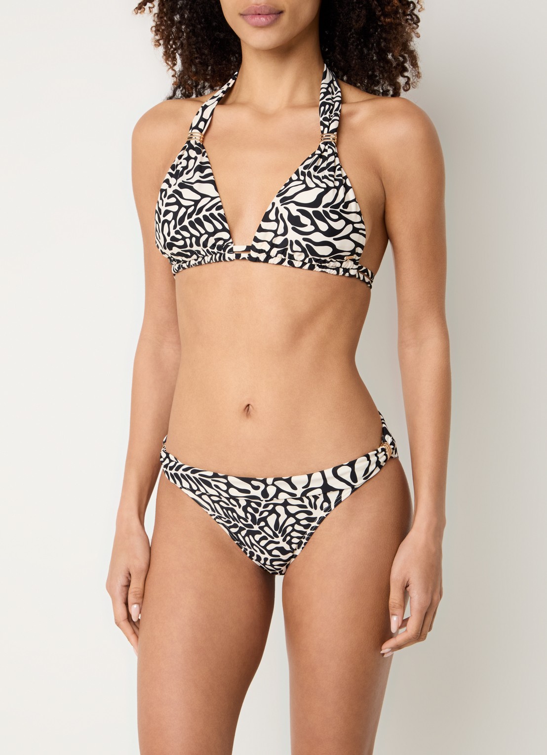 Barts Nassa halter bikinitop met uitneembare vulling - voorkant 2 gebroken wit