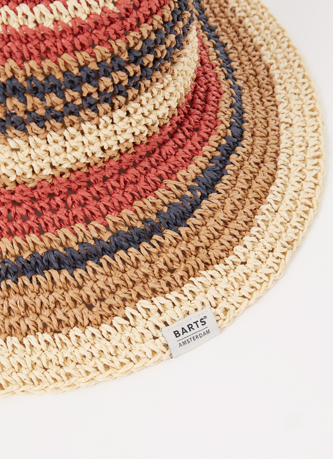 Barts Silaa bucket hoed van raffia - detail 2 cranberryrood