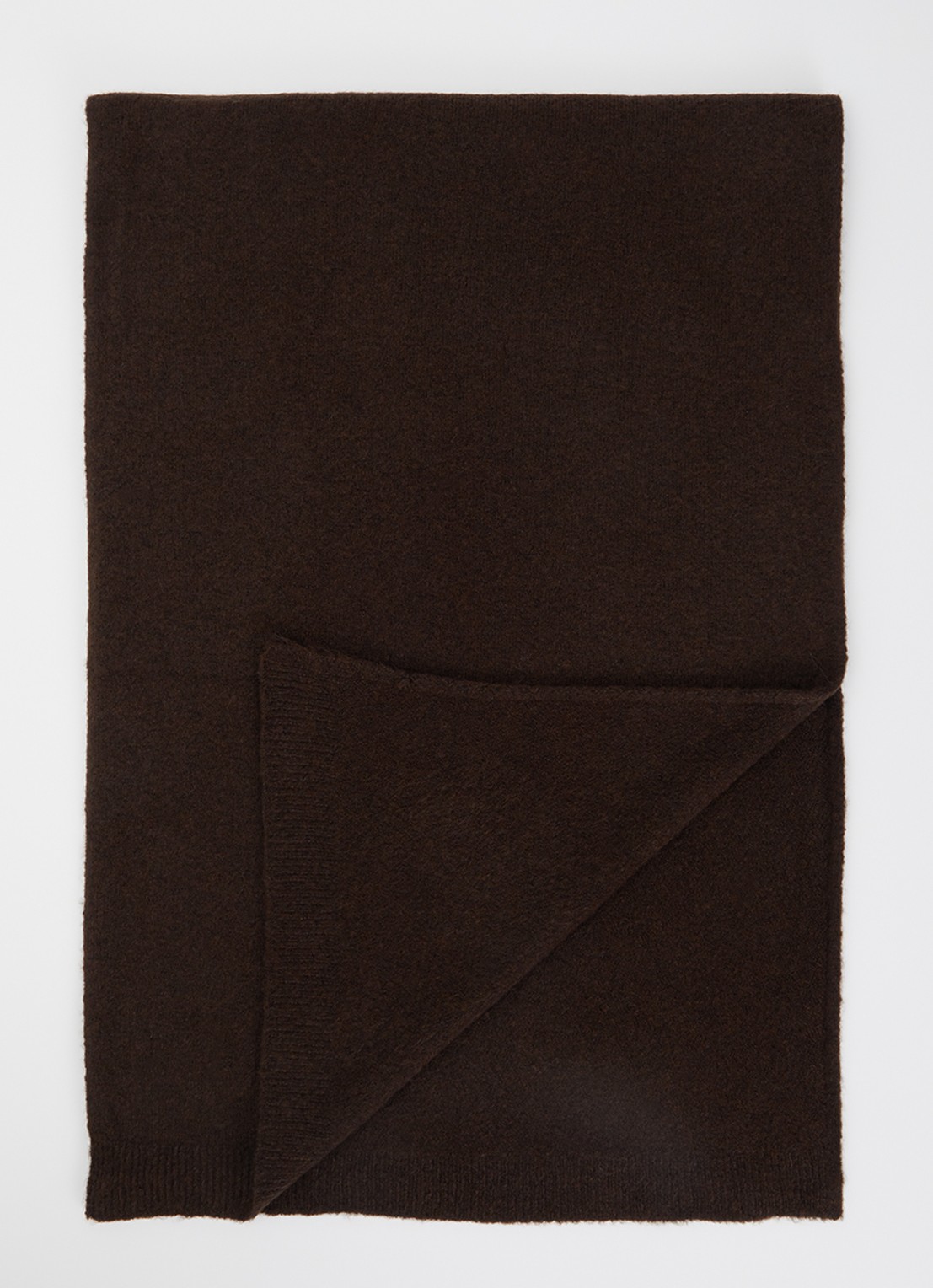 Barts Witzia sjaal 190 x 40 cm - voorkant 3 donkerbruin