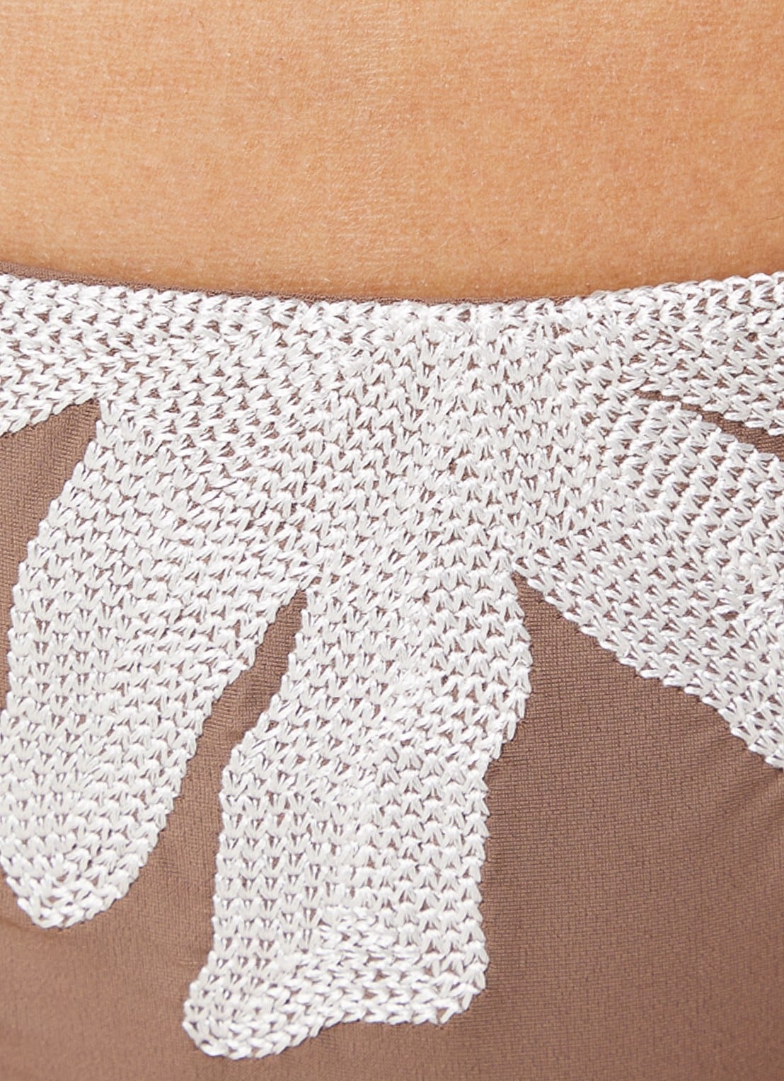 Barts Zimbra bikinislip met borduring - detail 4 beige
