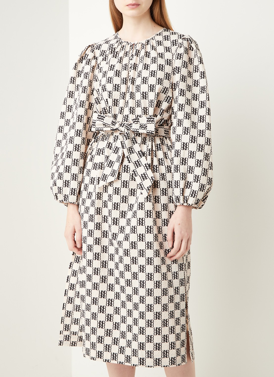 Baum und Pferdgarten Amadorah midi jurk met logoprint en pofmouw - detail 3 beige
