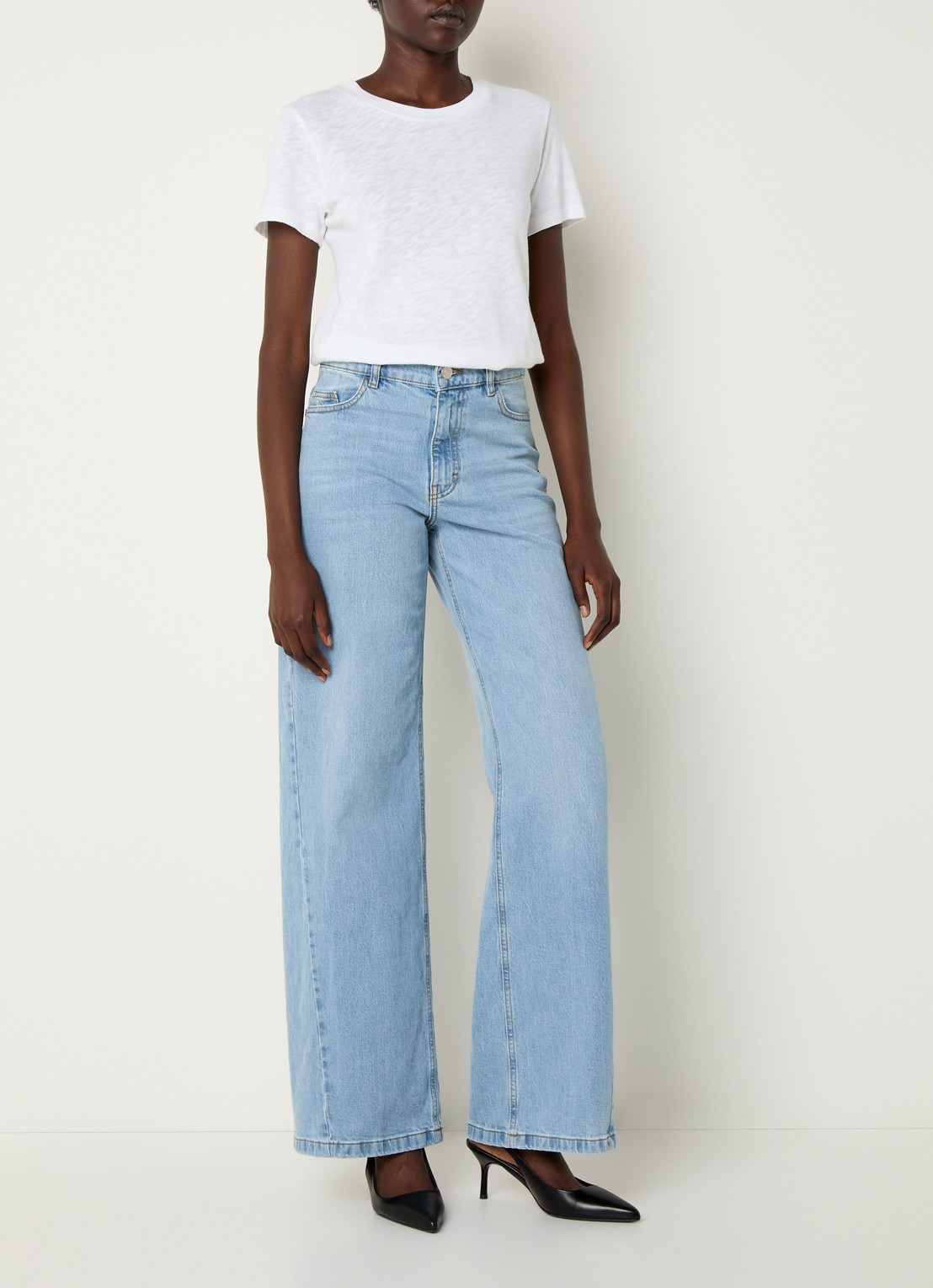 Baum und Pferdgarten High waist wide leg jeans met steekzakken - voorkant 6 lichtblauw